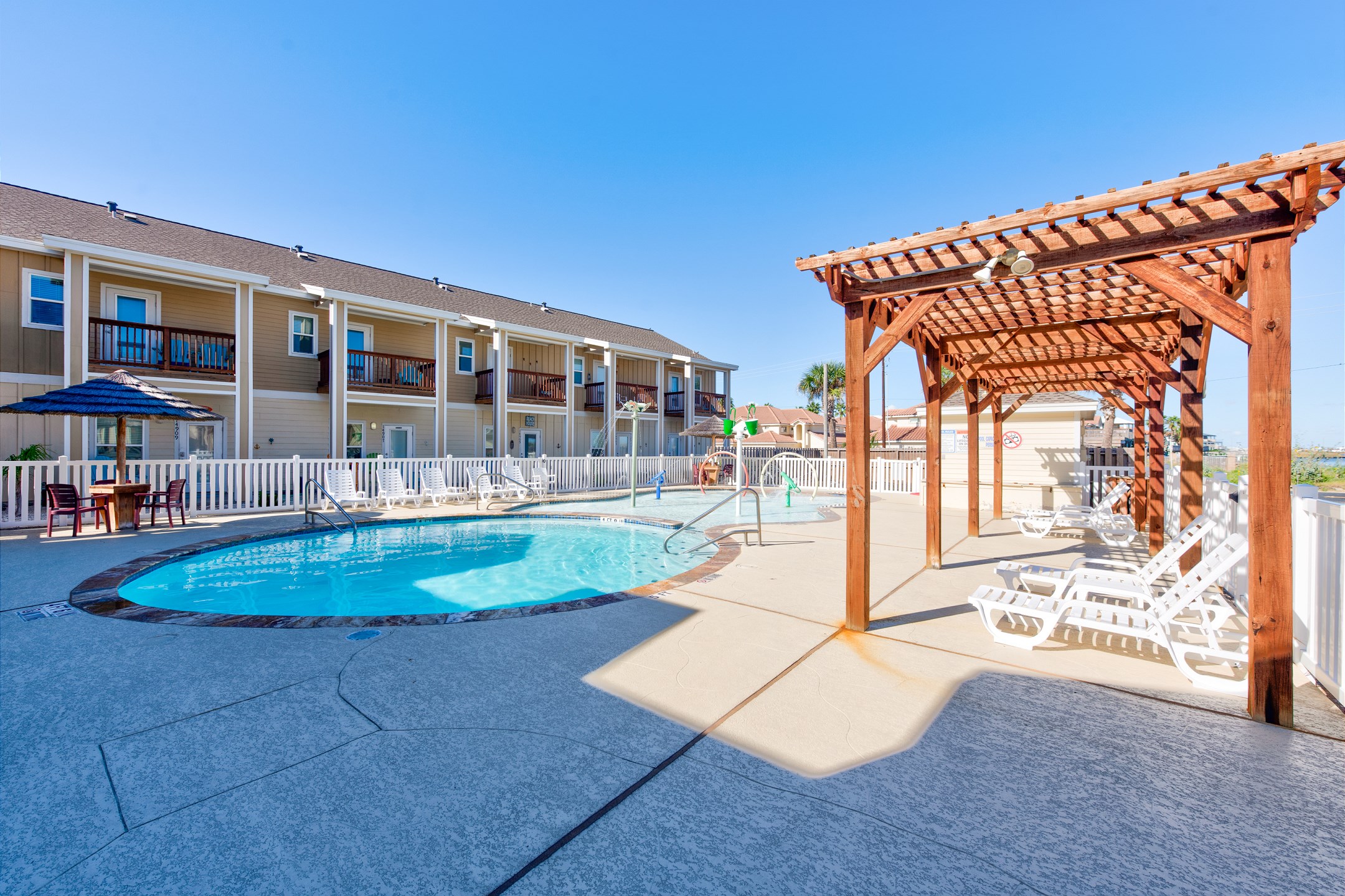 Lounge back and allow the kids to enjoy the dump buckets and water features