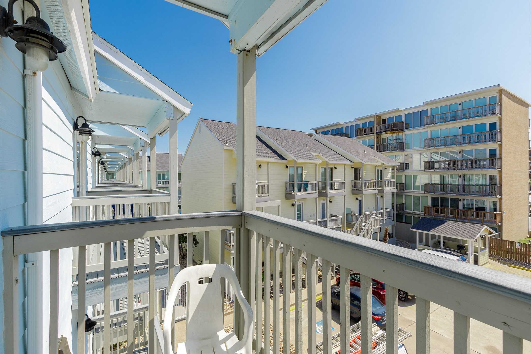 Private balcony off the guest bedroom over looking the parking lot 