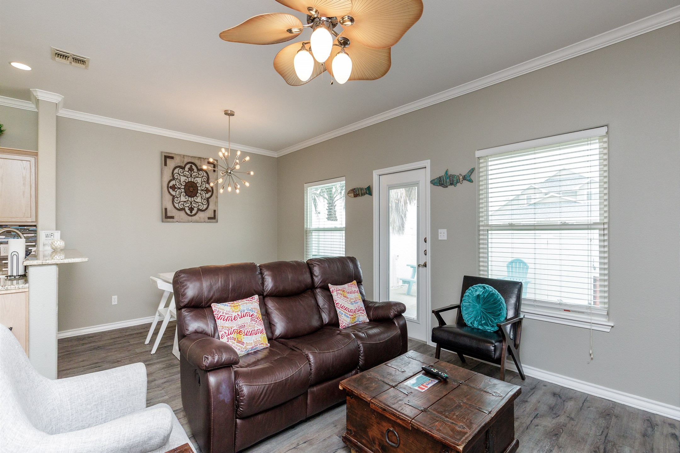 Casa De Isla CPB203K 3