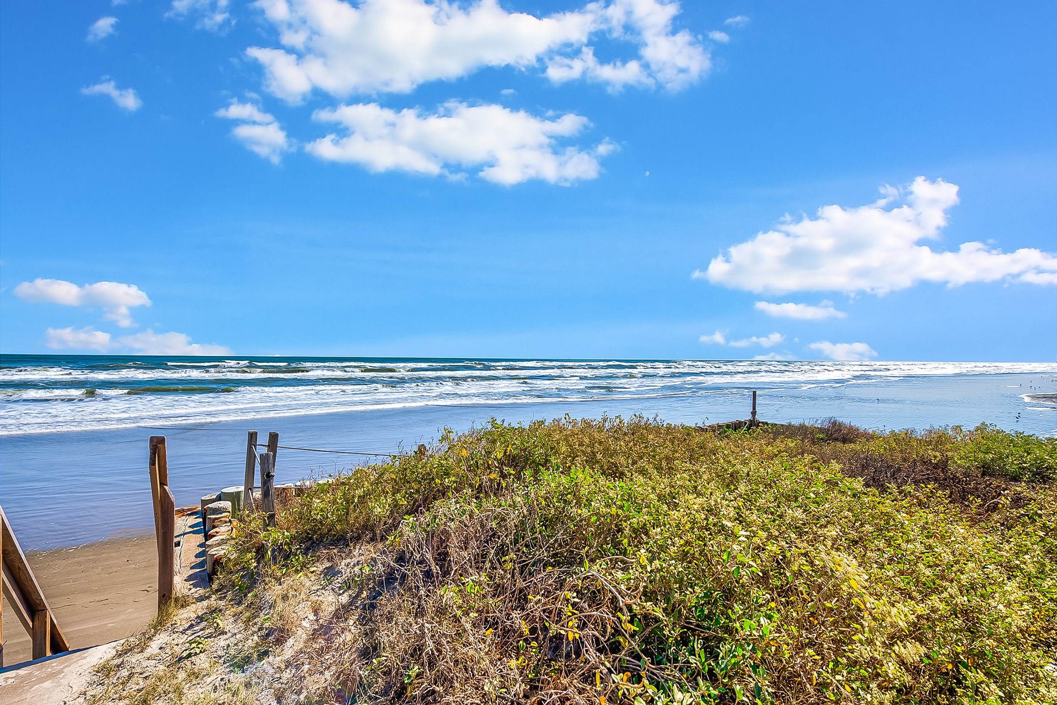 Perfect and easy access to the beach off the walkway