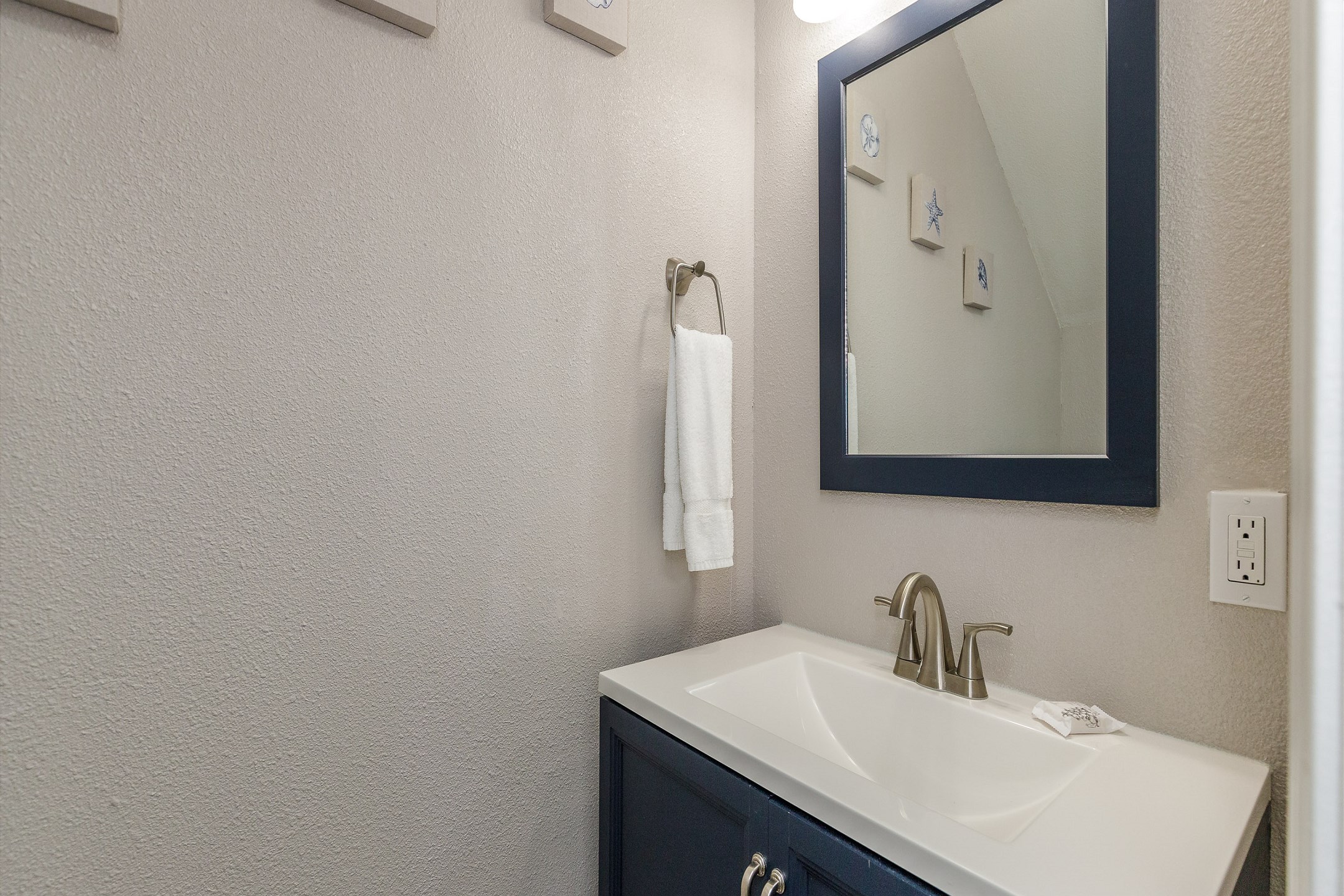 Half bathroom on the first floor