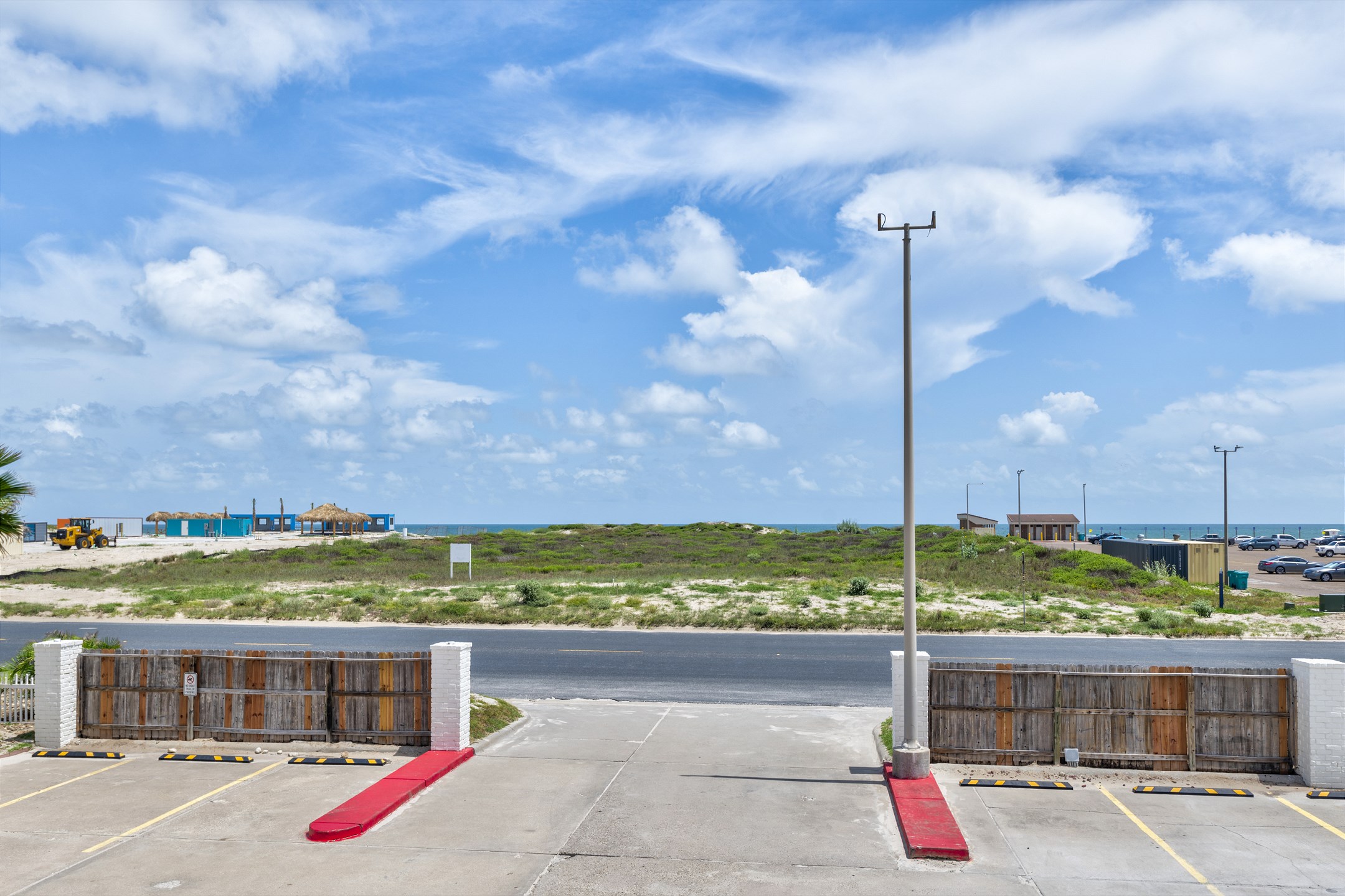 Welcome to Seahorse Complex - directly across the street from beach access