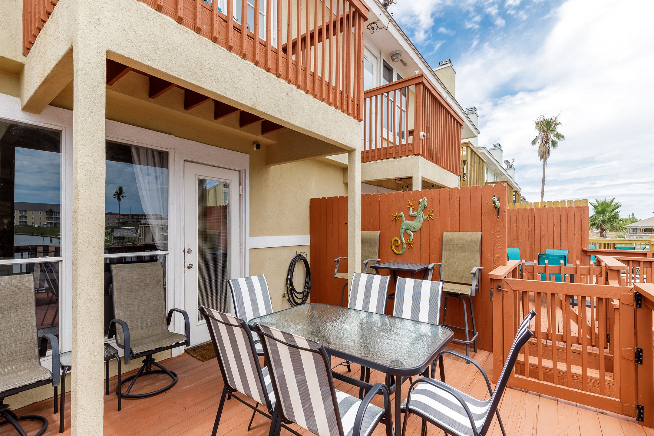 Cool deck area to enjoy the Texas breeze