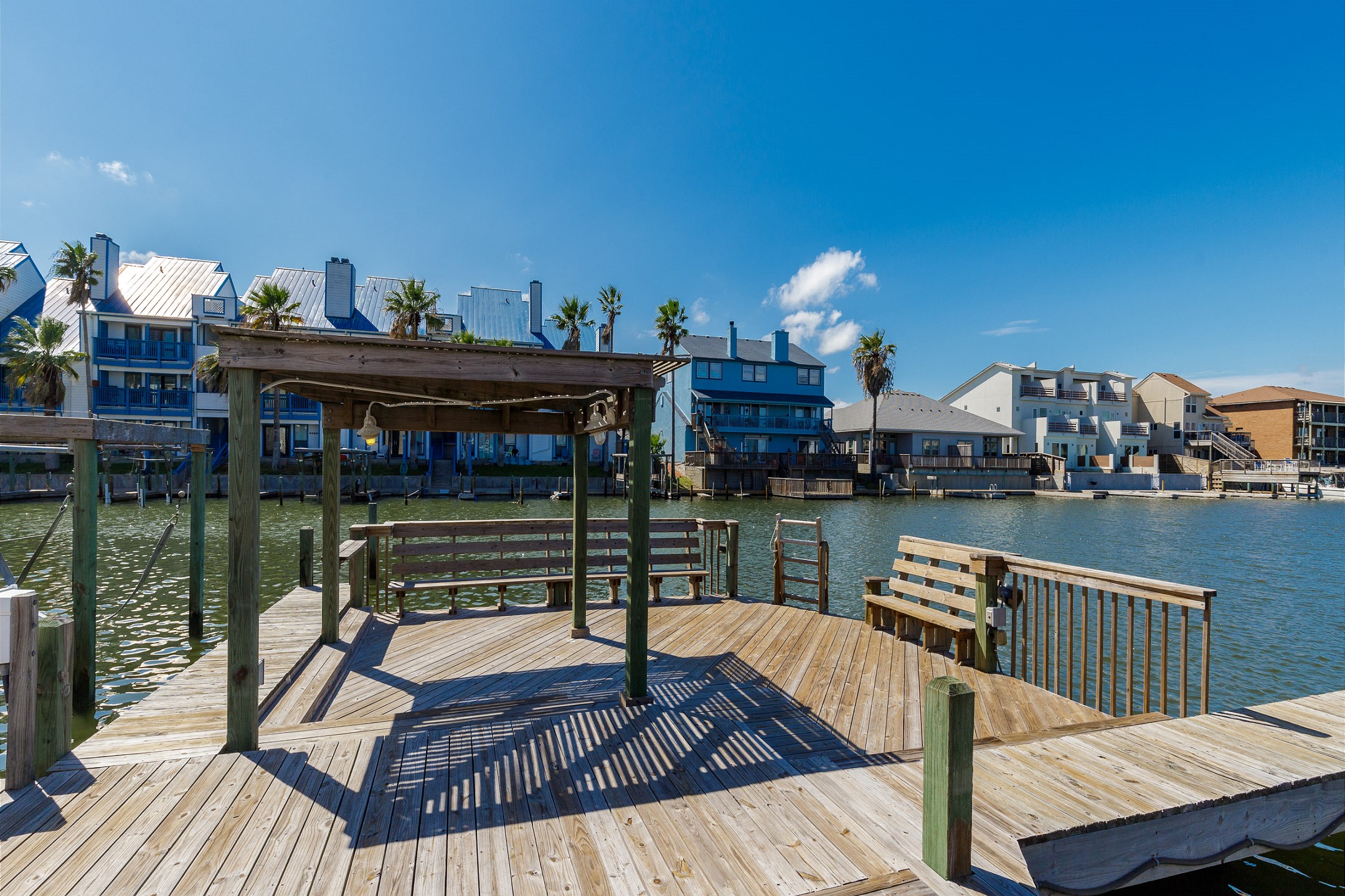 Relax waterfront with loved ones and grab your fishing buddy