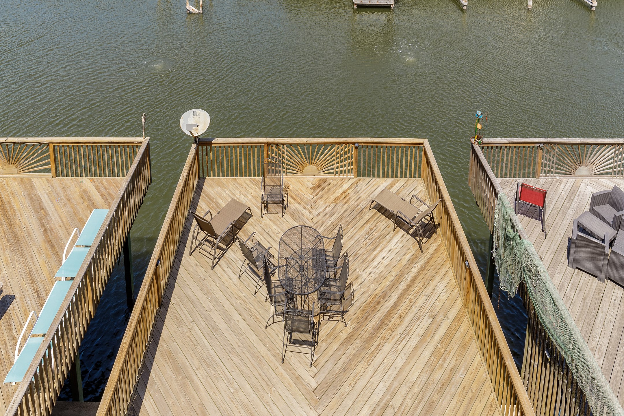 Sun Deck Vacation TEP105K