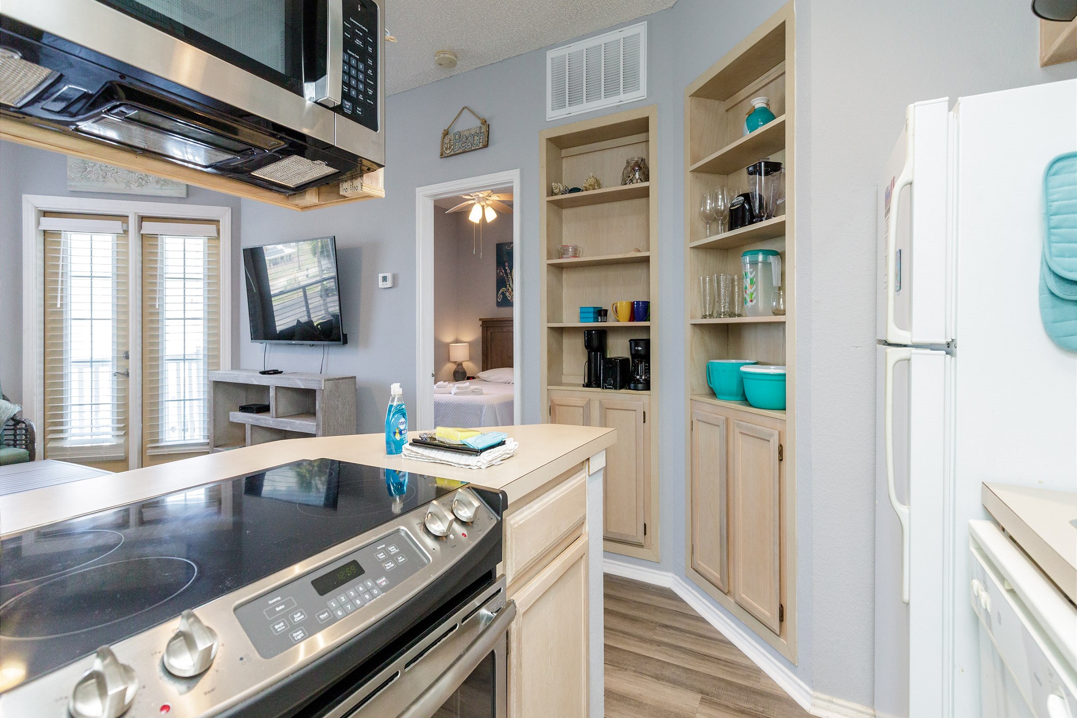 Great kitchen space to make new memories 