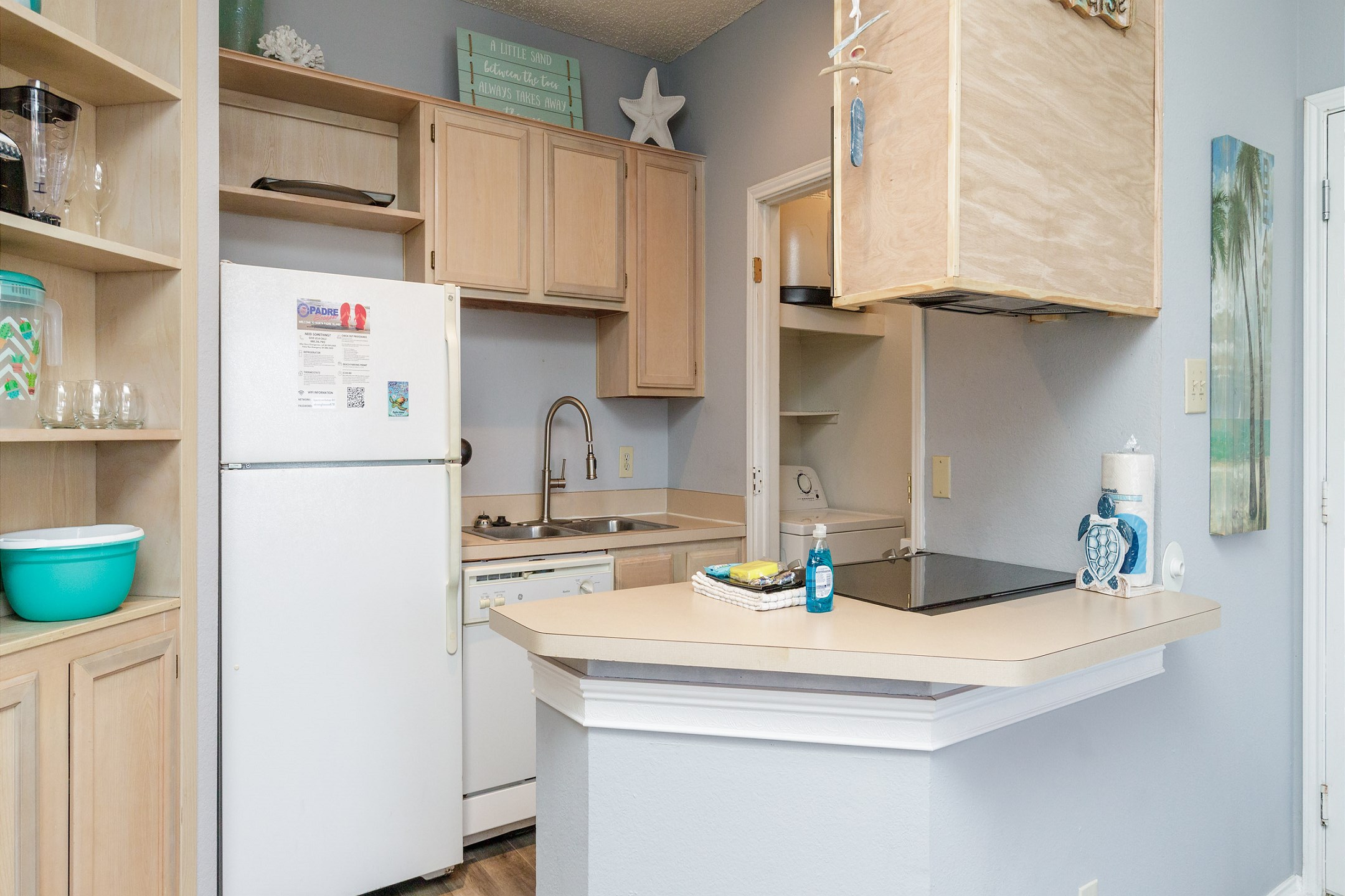 Fully equipped kitchen with everything you need on your vacation 