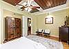 Second bedroom with queen size bed