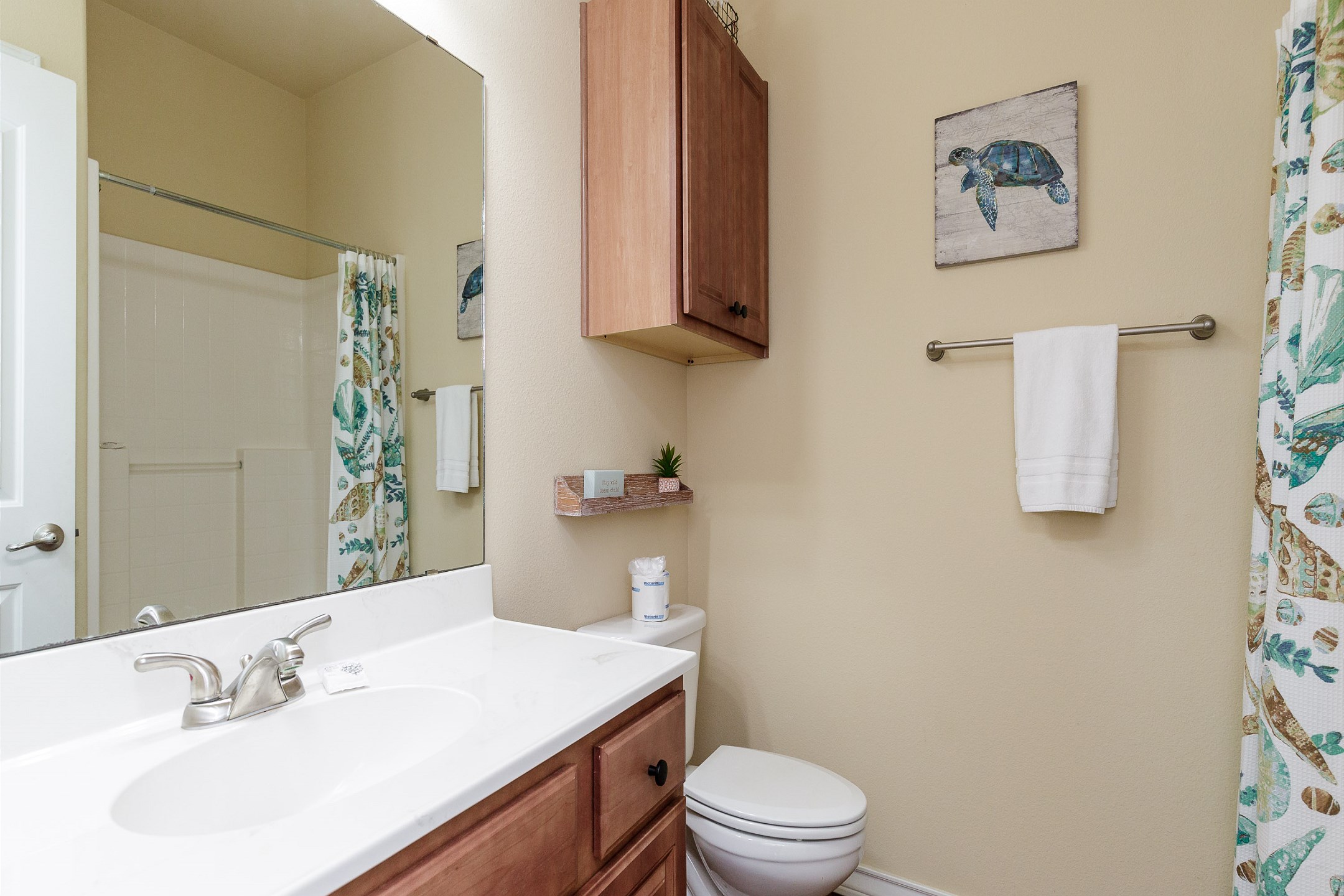Guest bathroom with walk in shower 