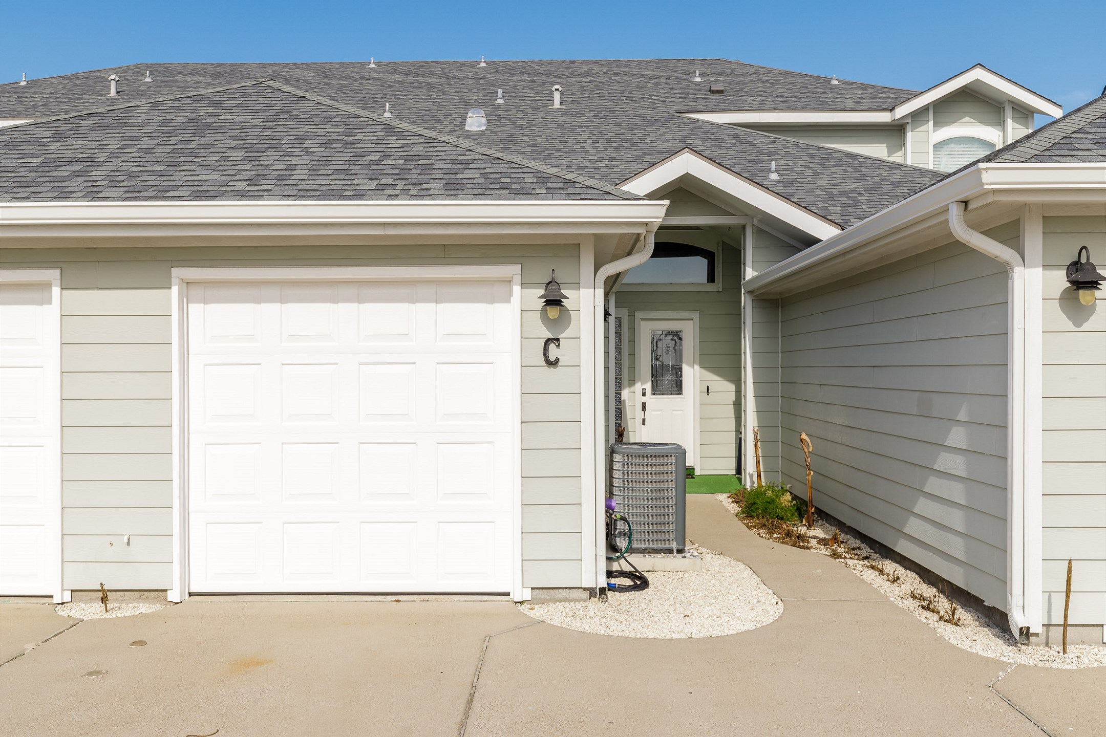 Front view of property, no garage access