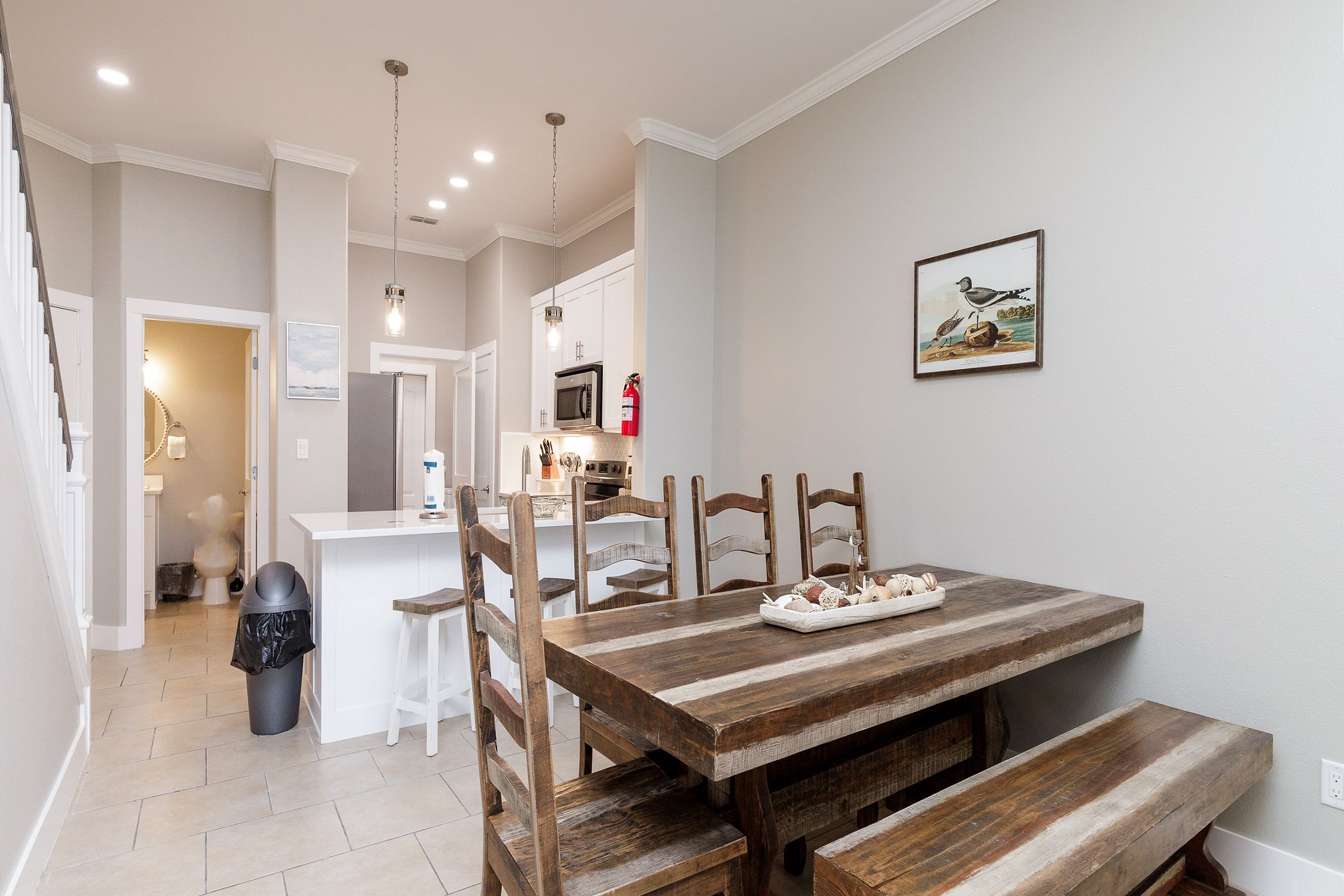 Dining and kitchen area to enjoy meals with the family