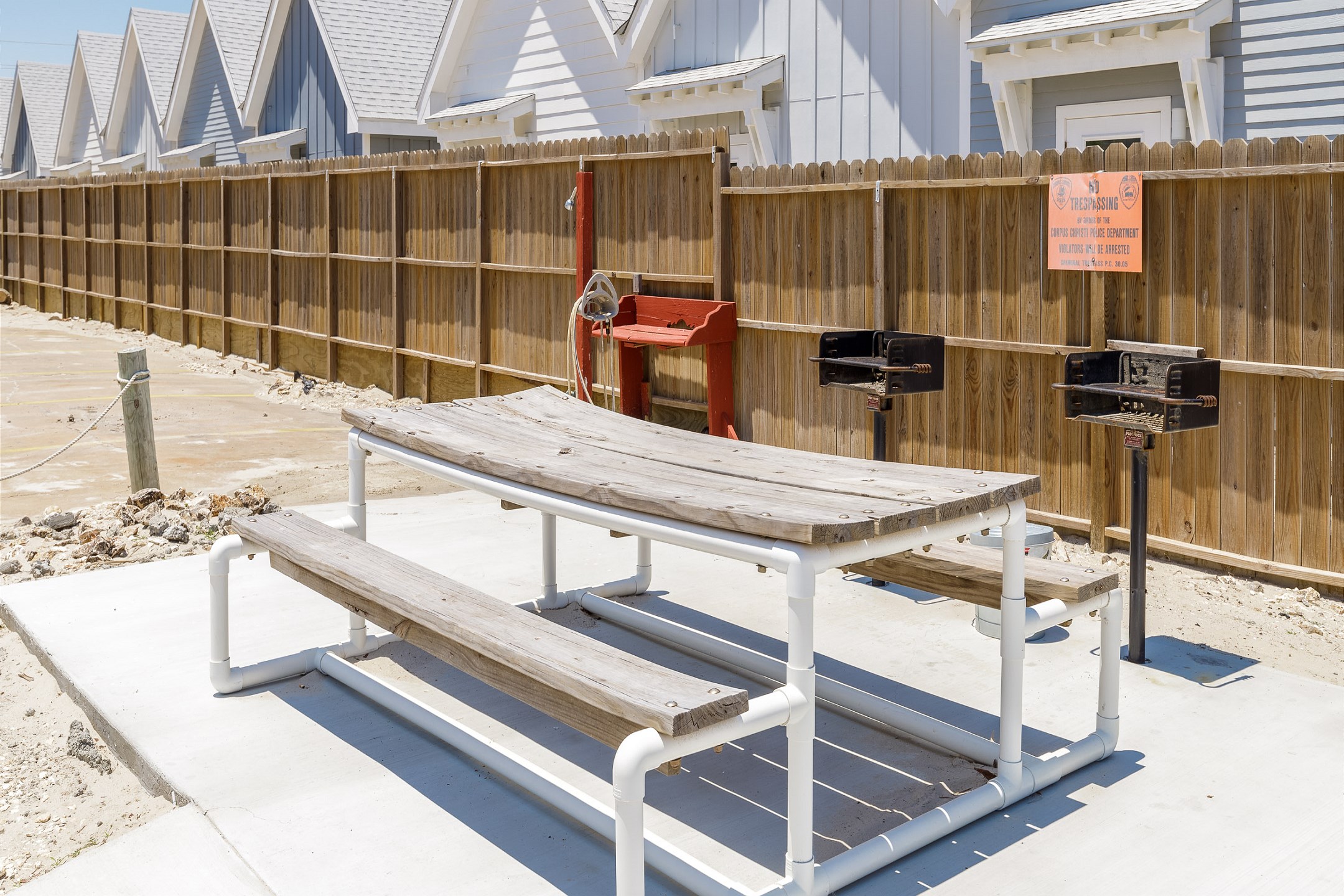 Picnic and grills for use