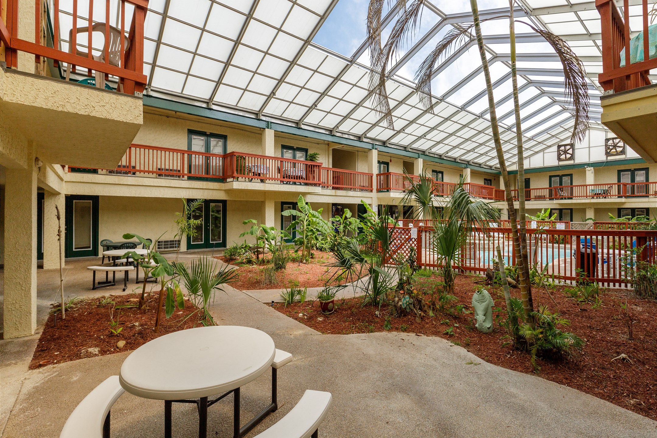 Atrium area with seating 