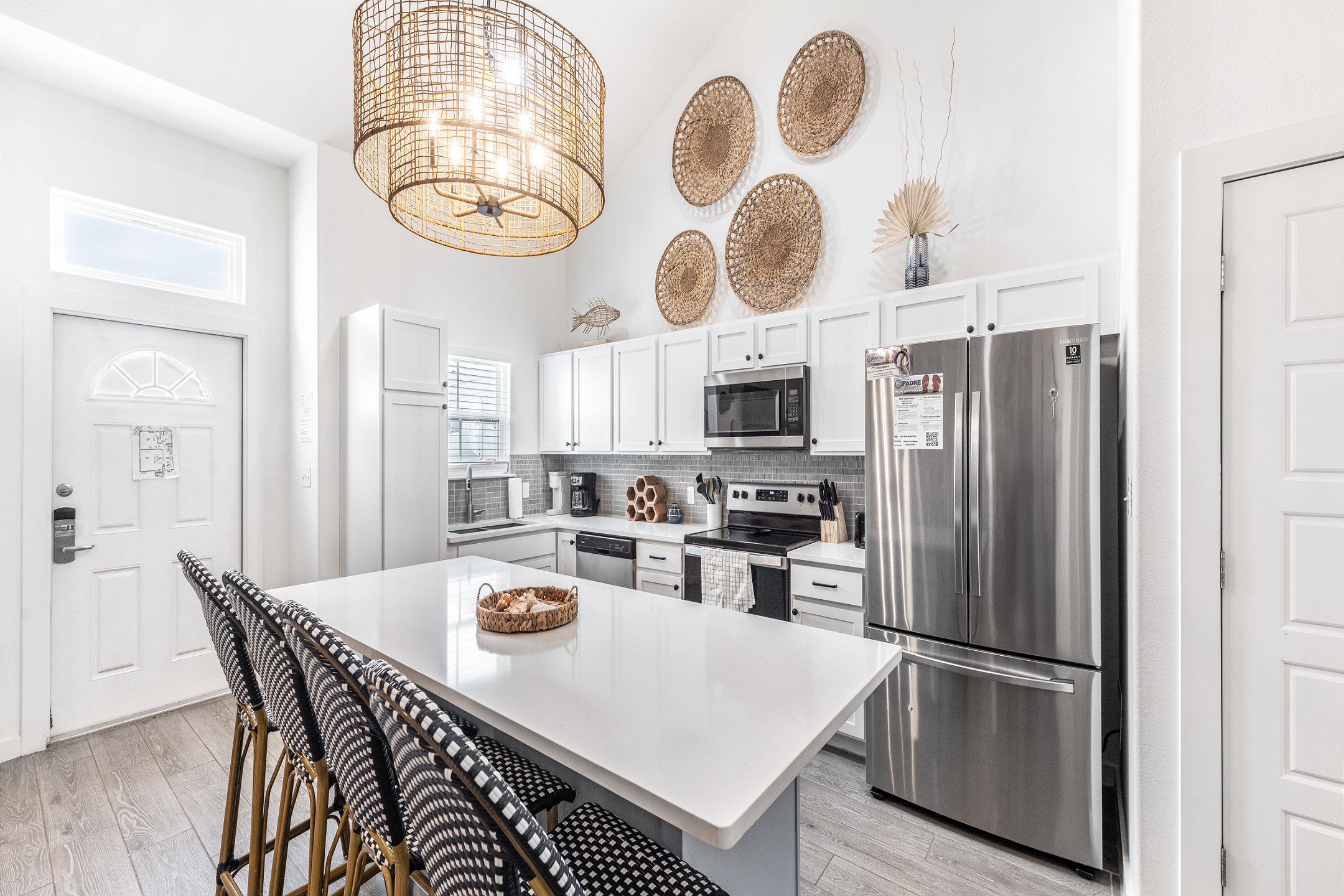 Stylish space that maximizes efficiency without compromising on modern amenities