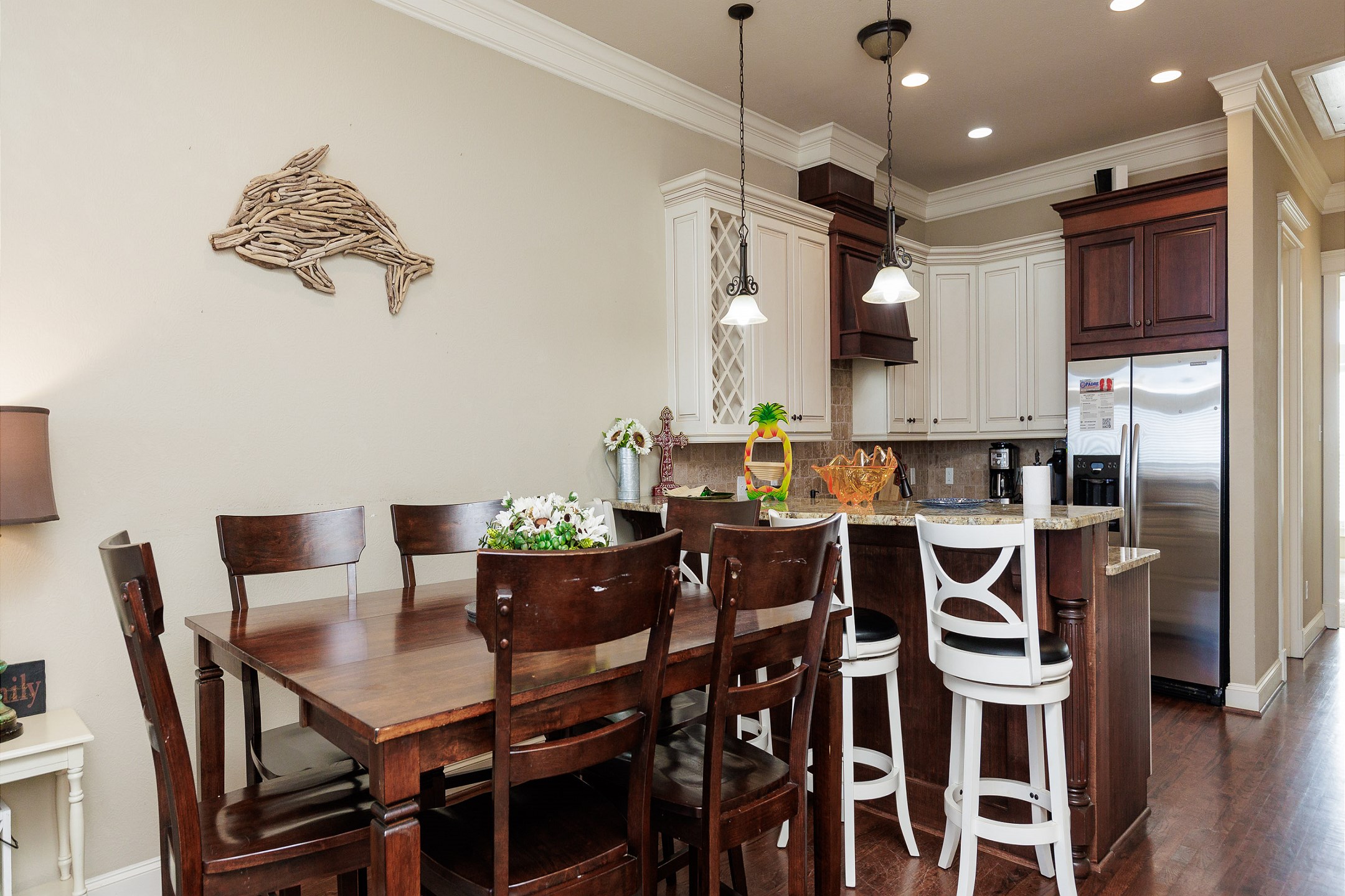 Third floor dining area with plenty of seating for the whole family 