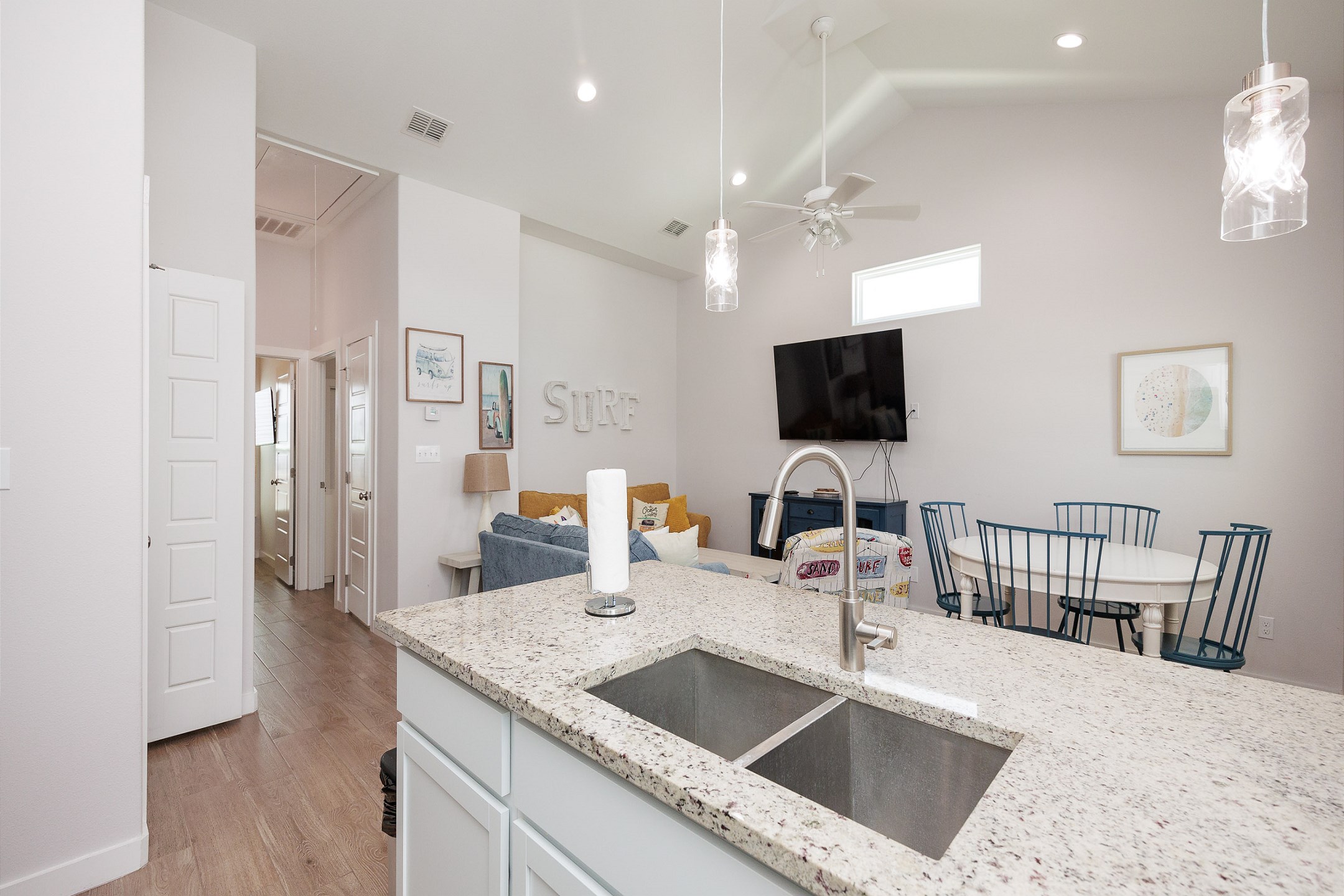 Kitchen area that over looks the dining and living area 