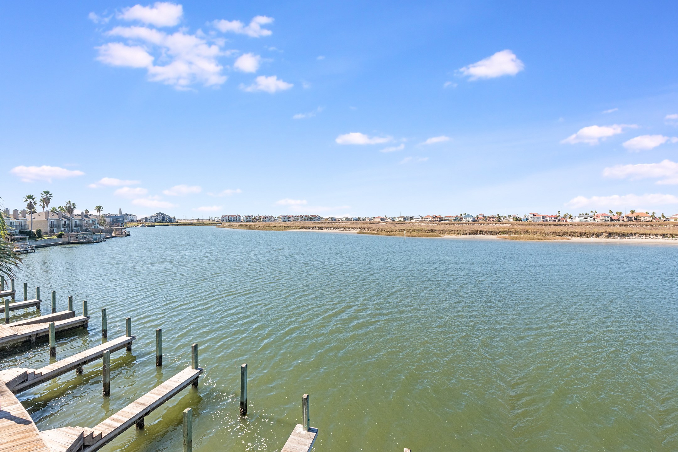 Boat Slip Rentals - Ideal for boaters with easy bay and offshore access at Aruba Bay Resort