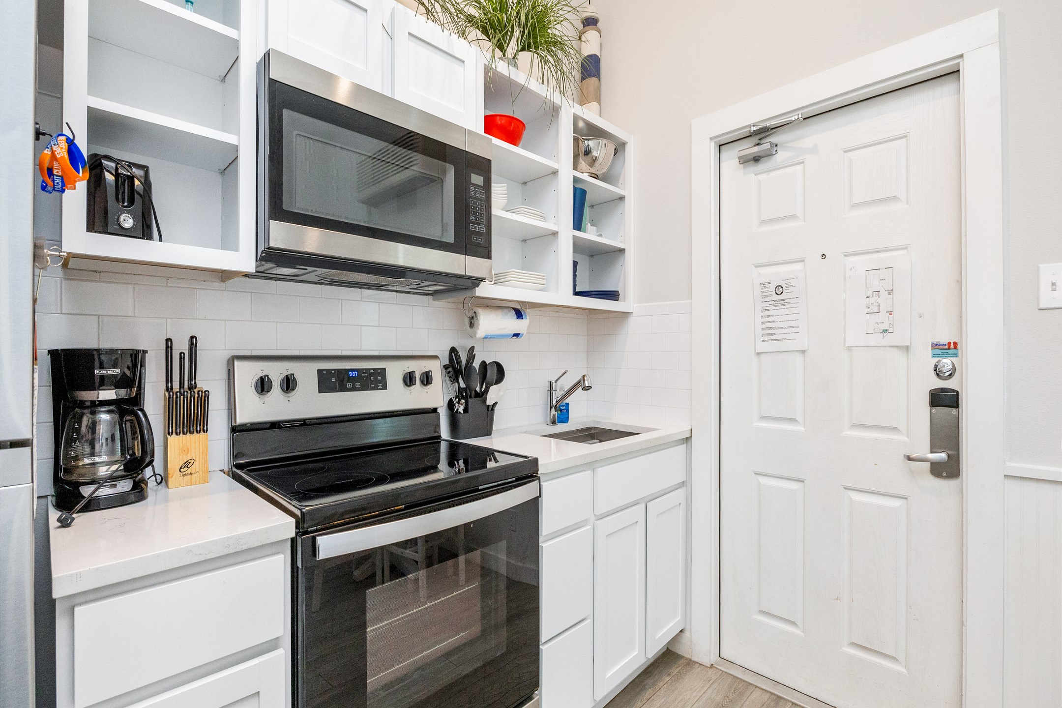 Well-equipped kitchen