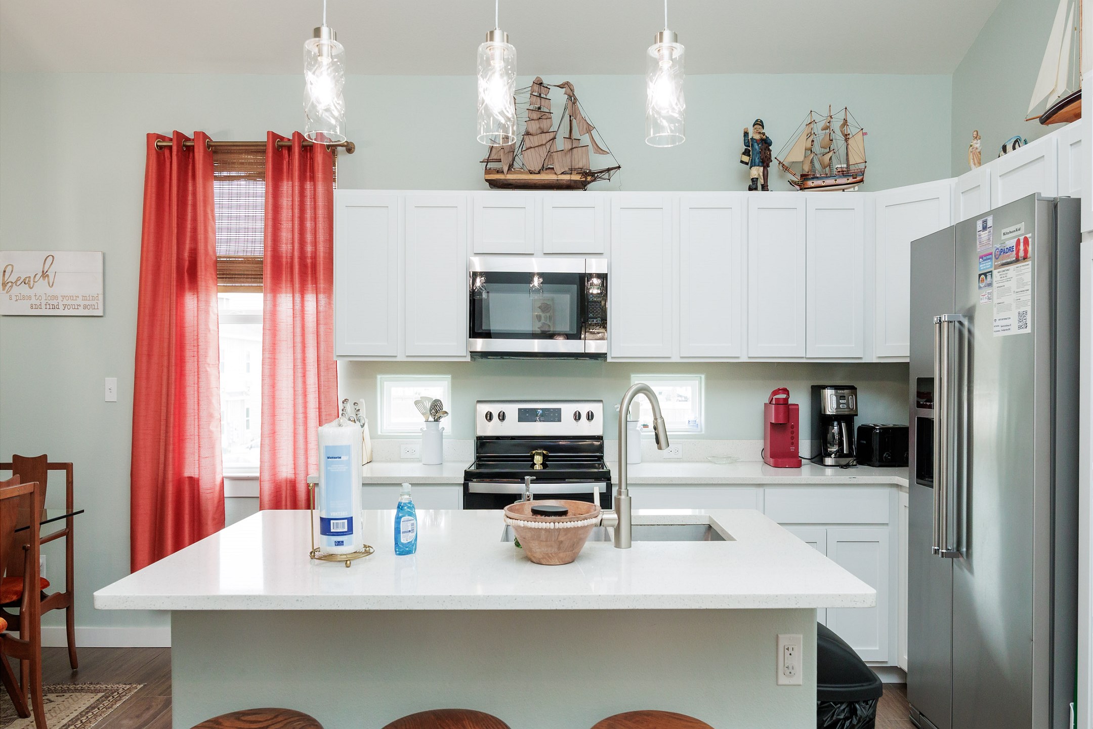 Fully equipped kitchen 