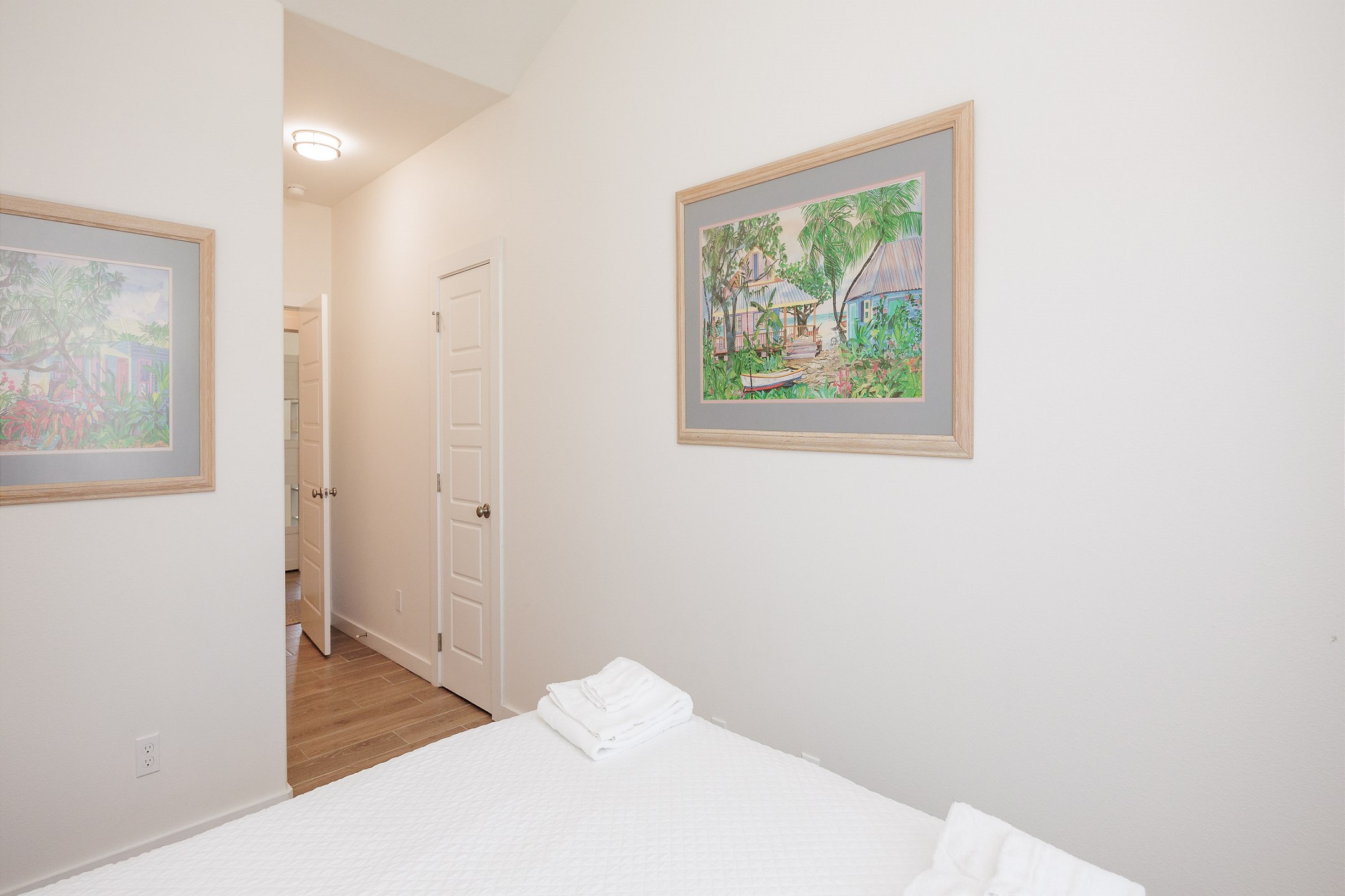 Second bedroom on the second floor with queen size bed