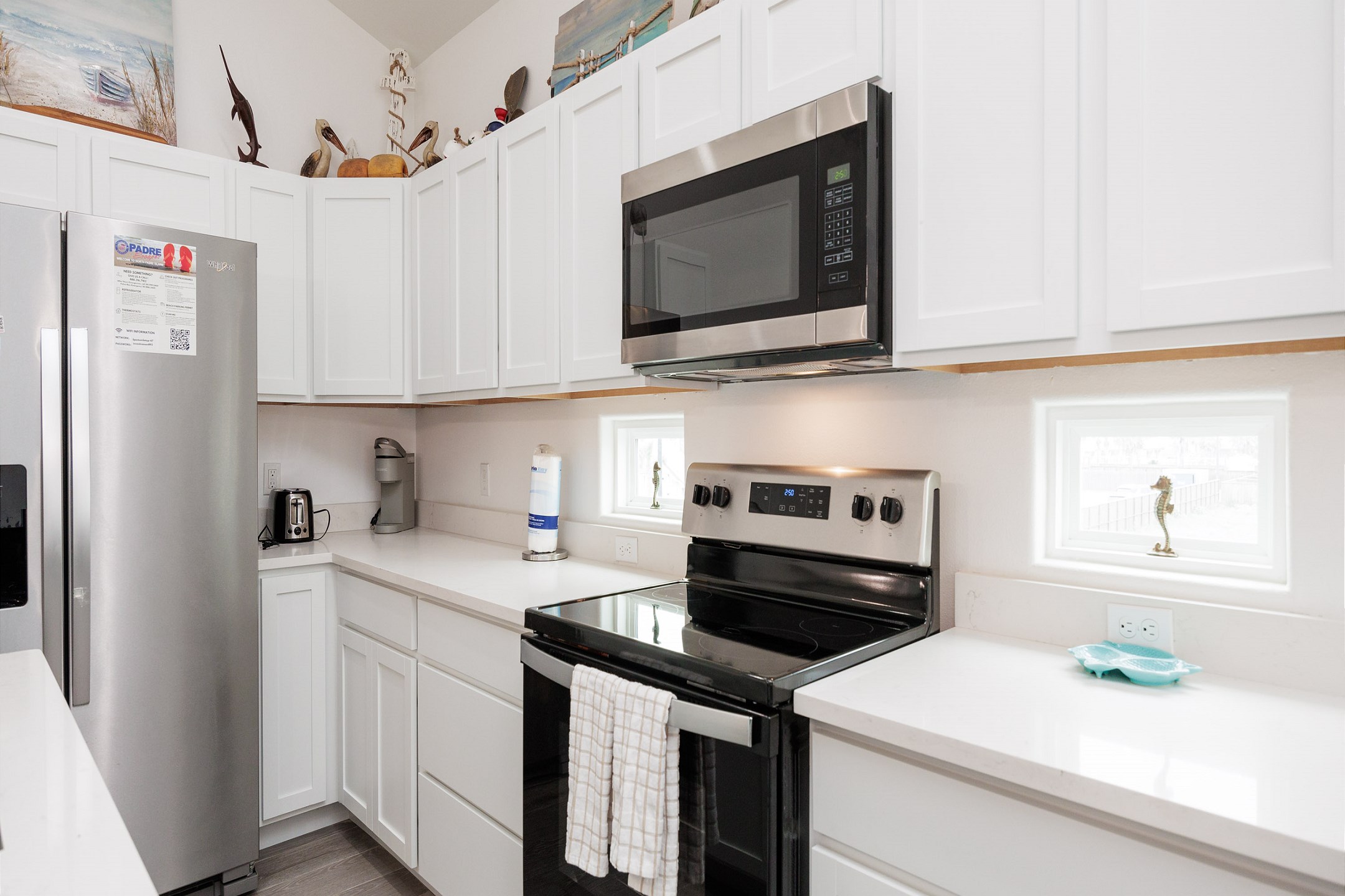 Lots of storage and space in kitchen 