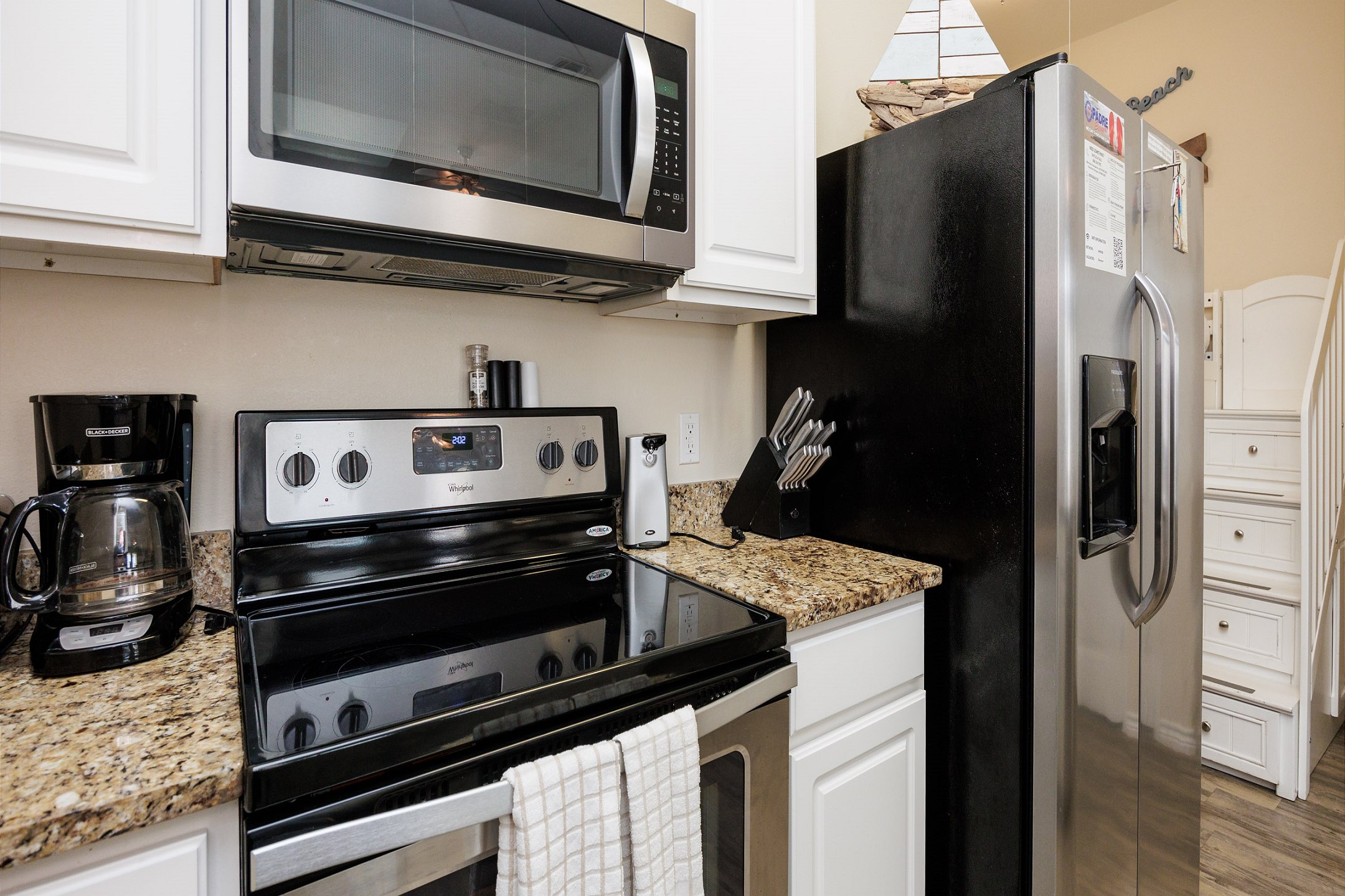 Well equipped kitchen with stainless steel appliances 