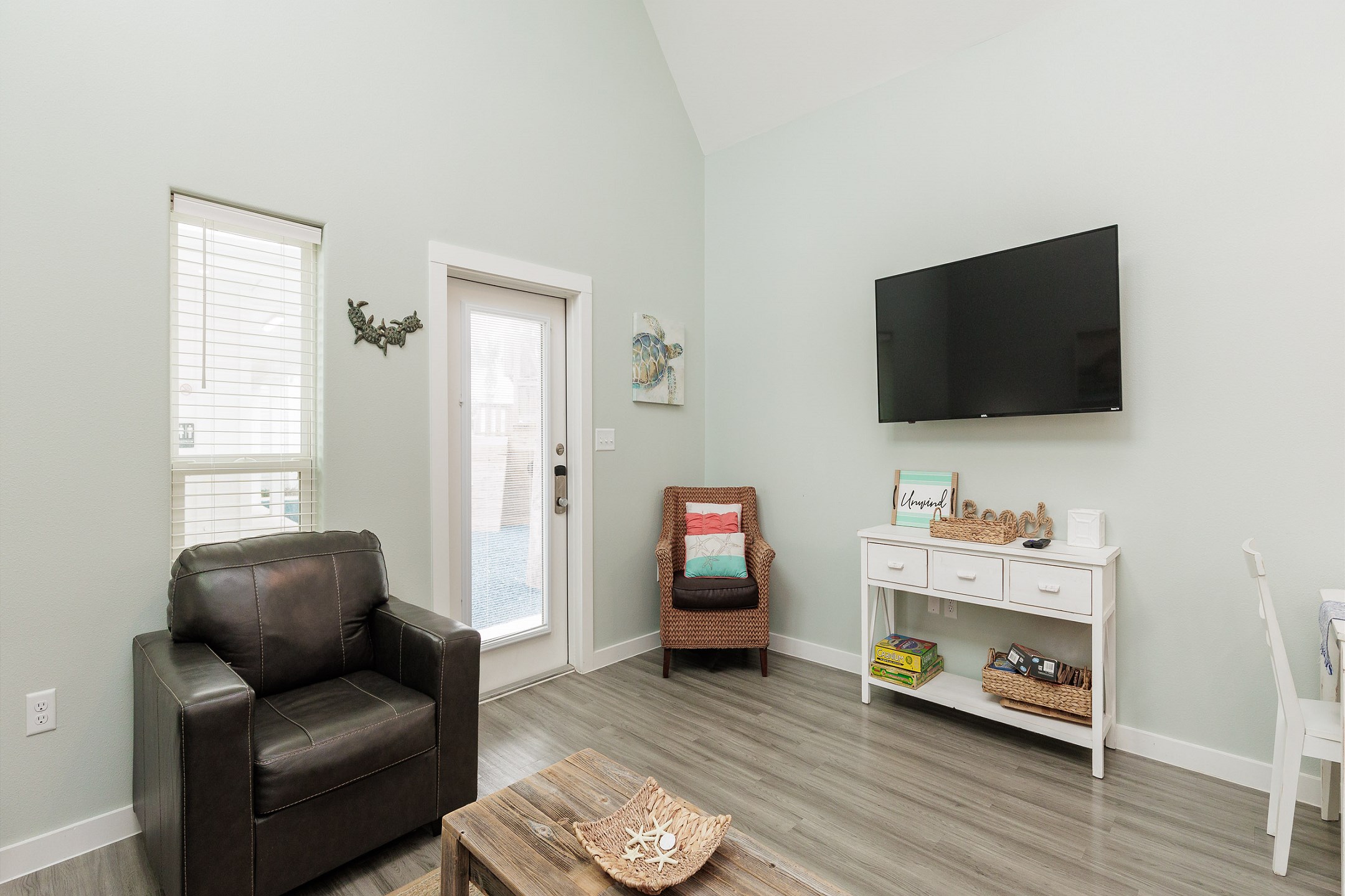 Family hub space perfect for family game night