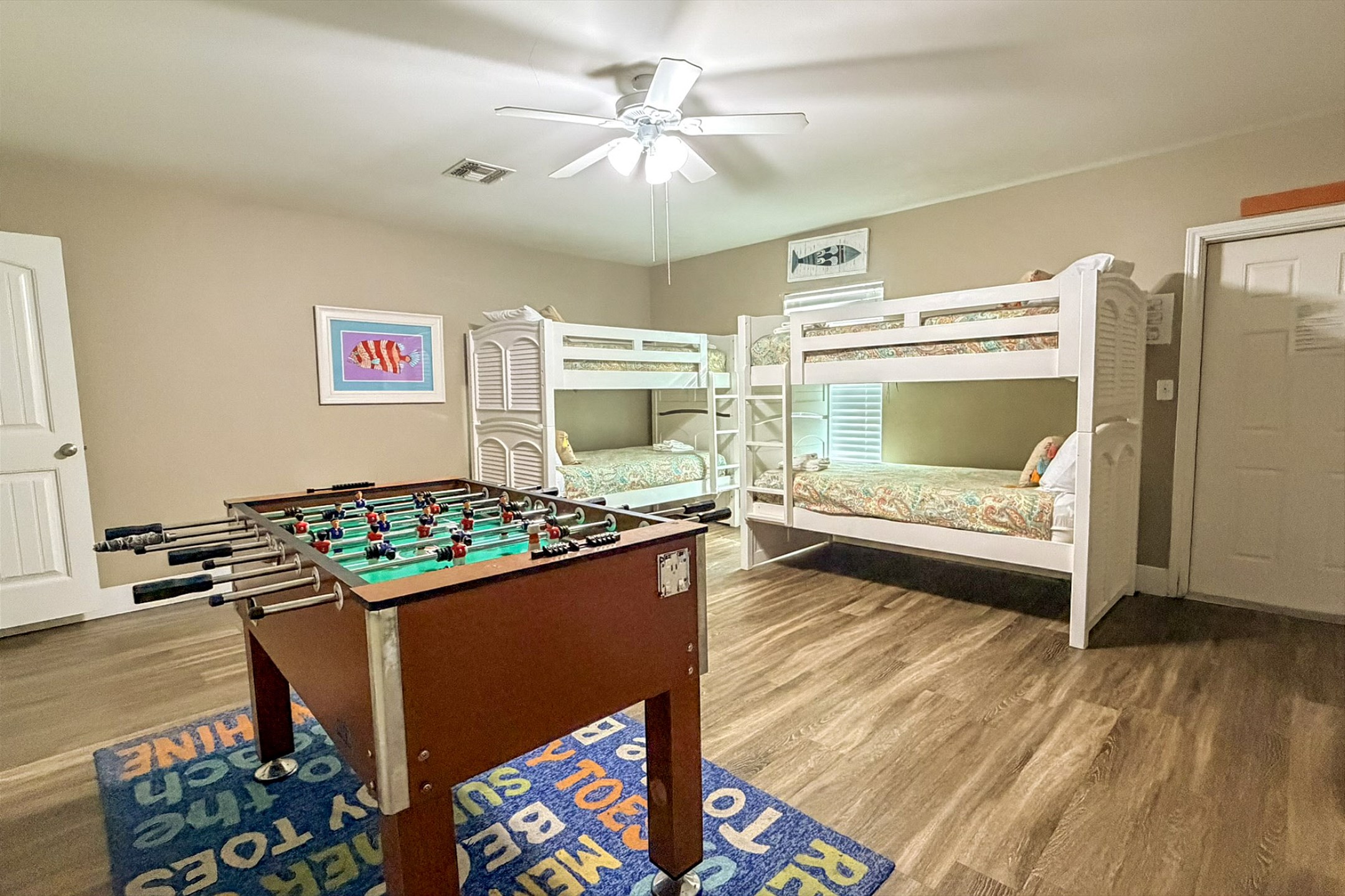 Village by the Beach - Hammonds Reef P916 2