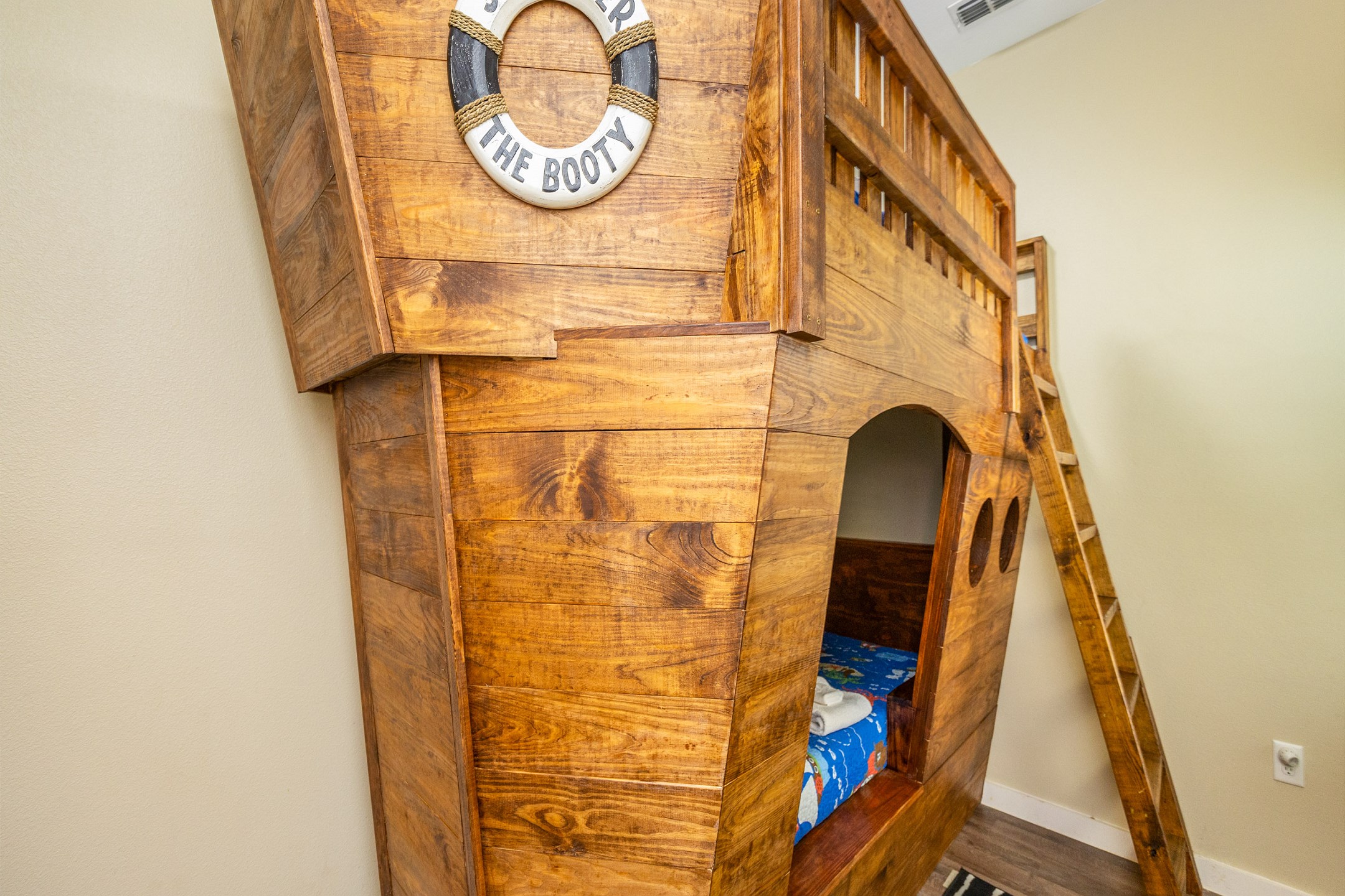 Ahoy, matey! Unwind aboard this splendid pirate ship after a day of treasure hunting and beach adventures in the second bedroom