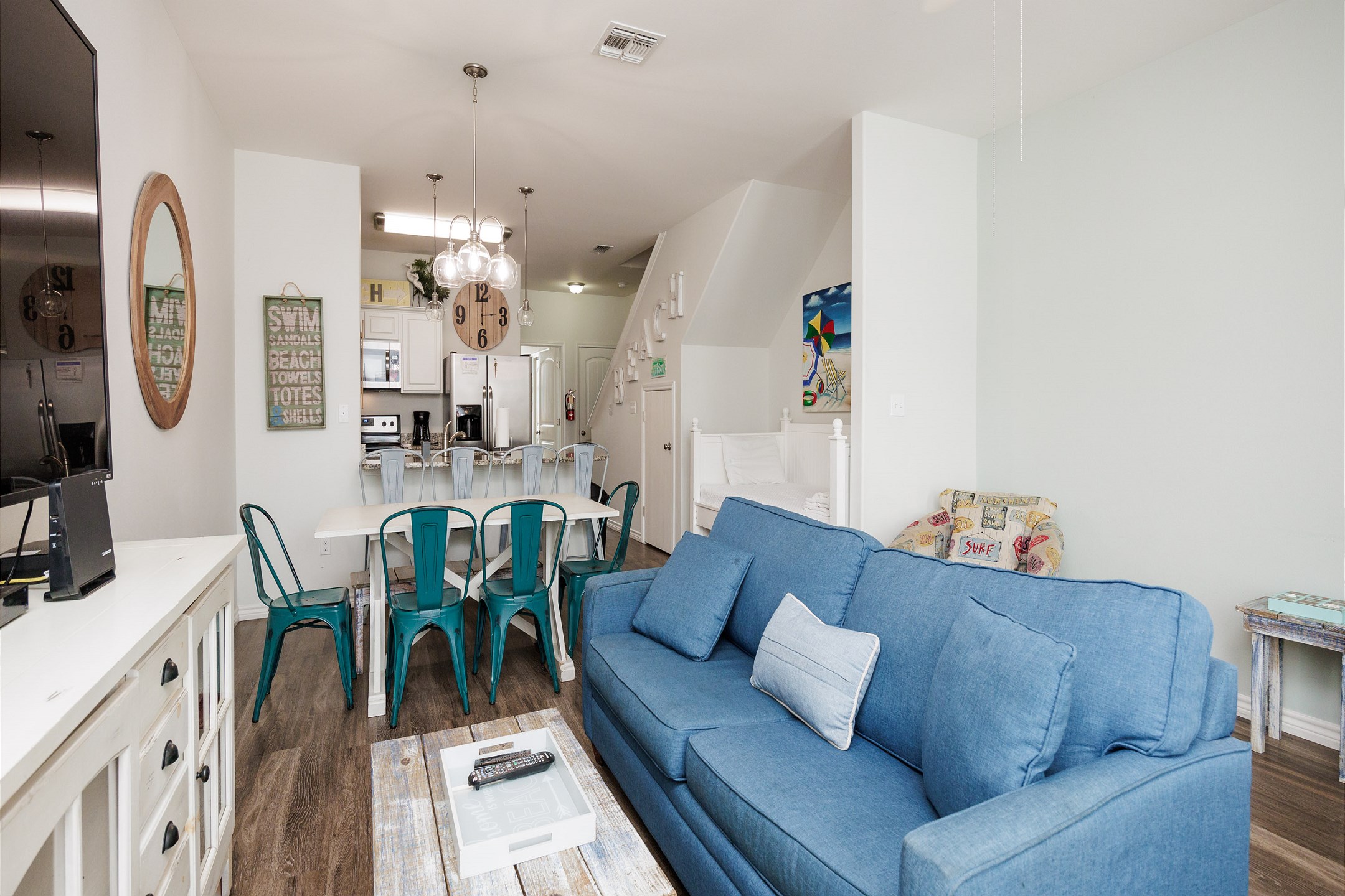 Village by the Beach - La Jolla Shores P923K