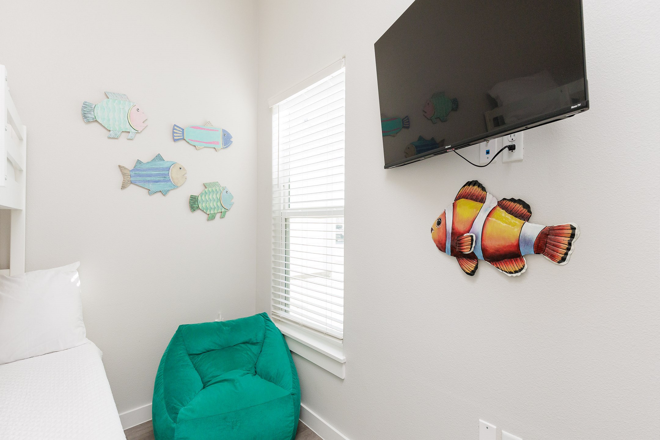 Second bedroom with twin over full size bunk bed with twin trundle and flat screen TV 