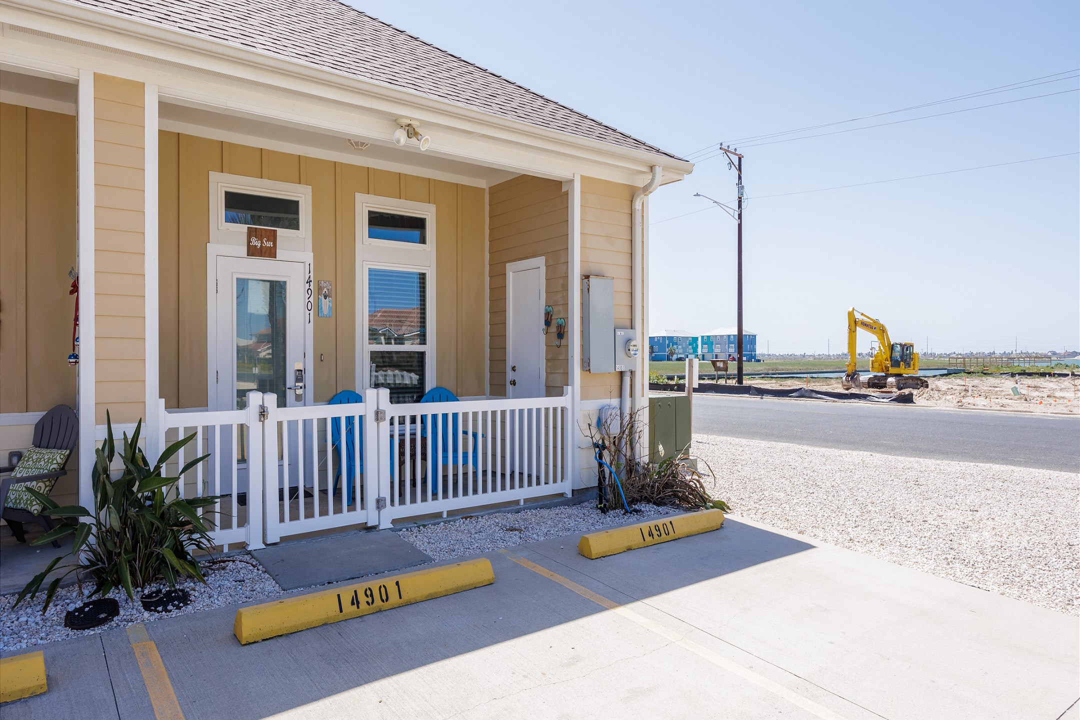 Front entrance to property right off of Leeward Drive 
