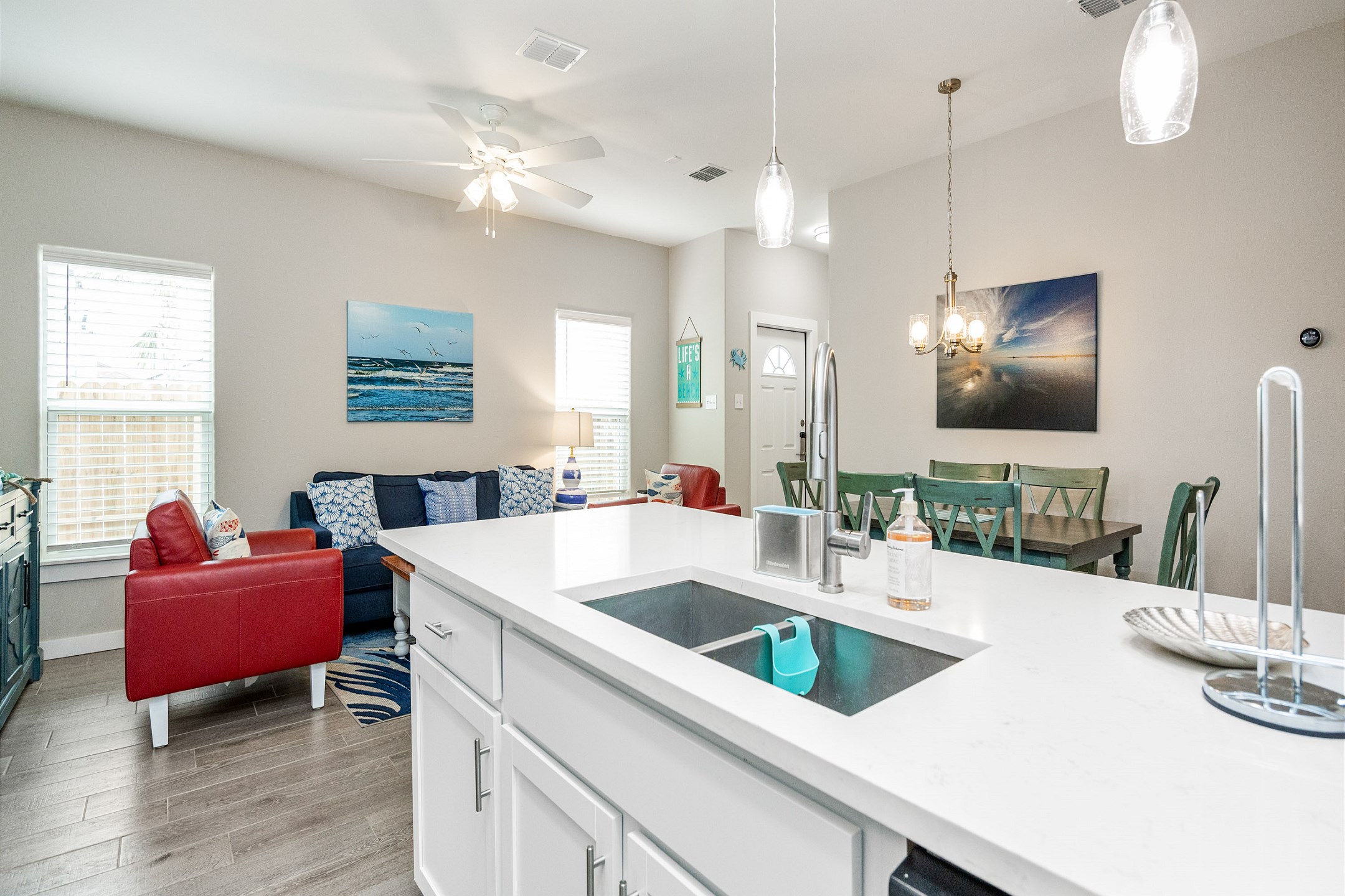 Enjoy the ease of vacation cooking in this nicely equipped kitchen—perfect for everything from morning coffee to laid-back dinners after a fun-filled day.