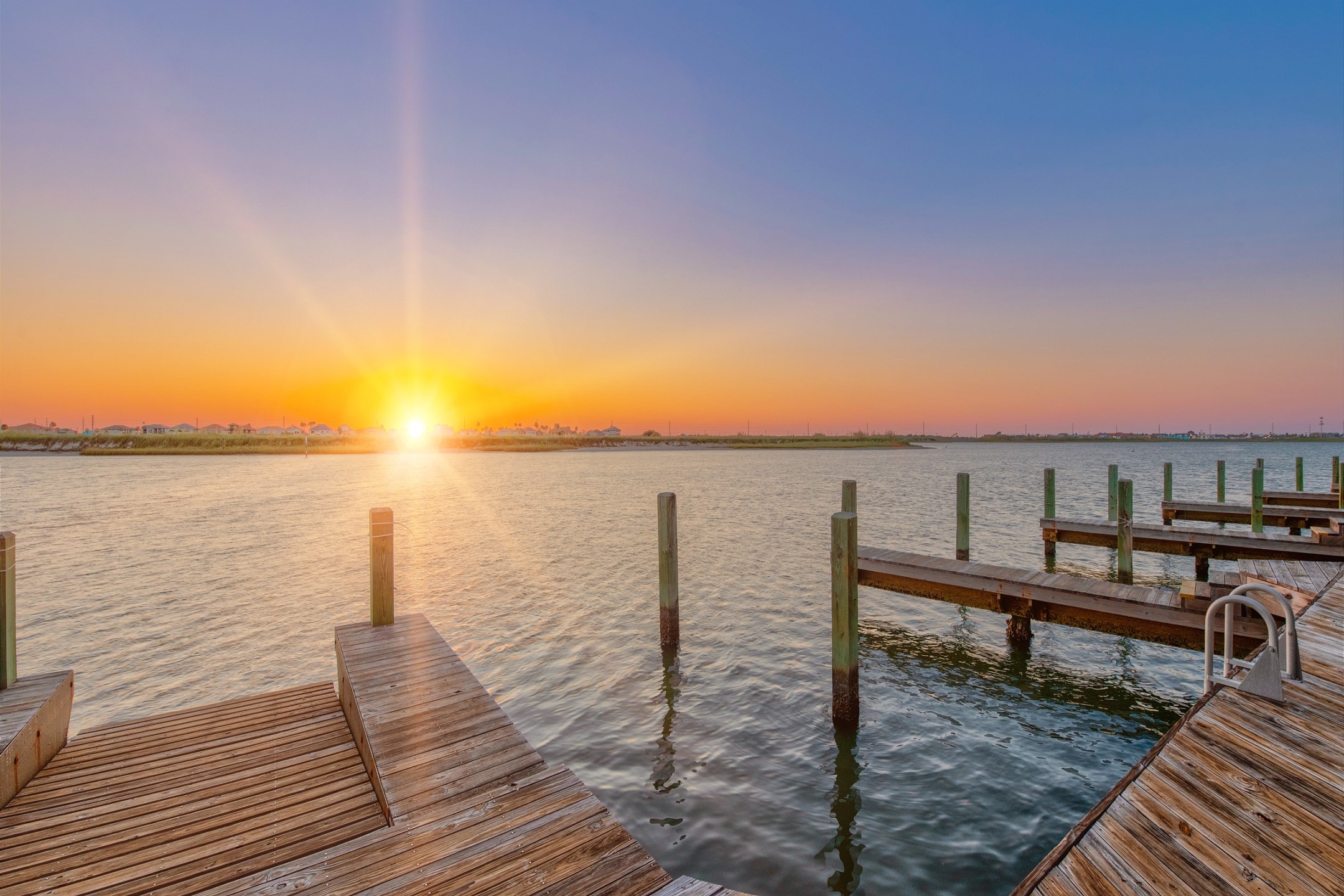 Boat Slip Rentals - Ideal for boaters with easy bay and offshore access at Aruba Bay Resort