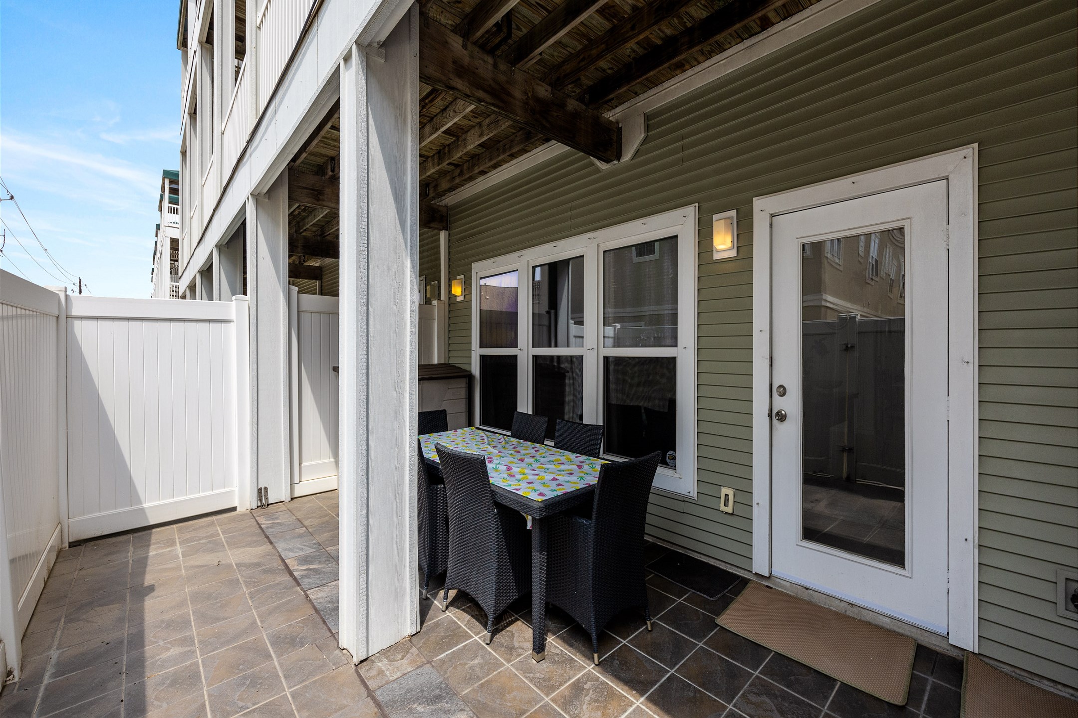 Kick back and enjoy meals together outside on the patio