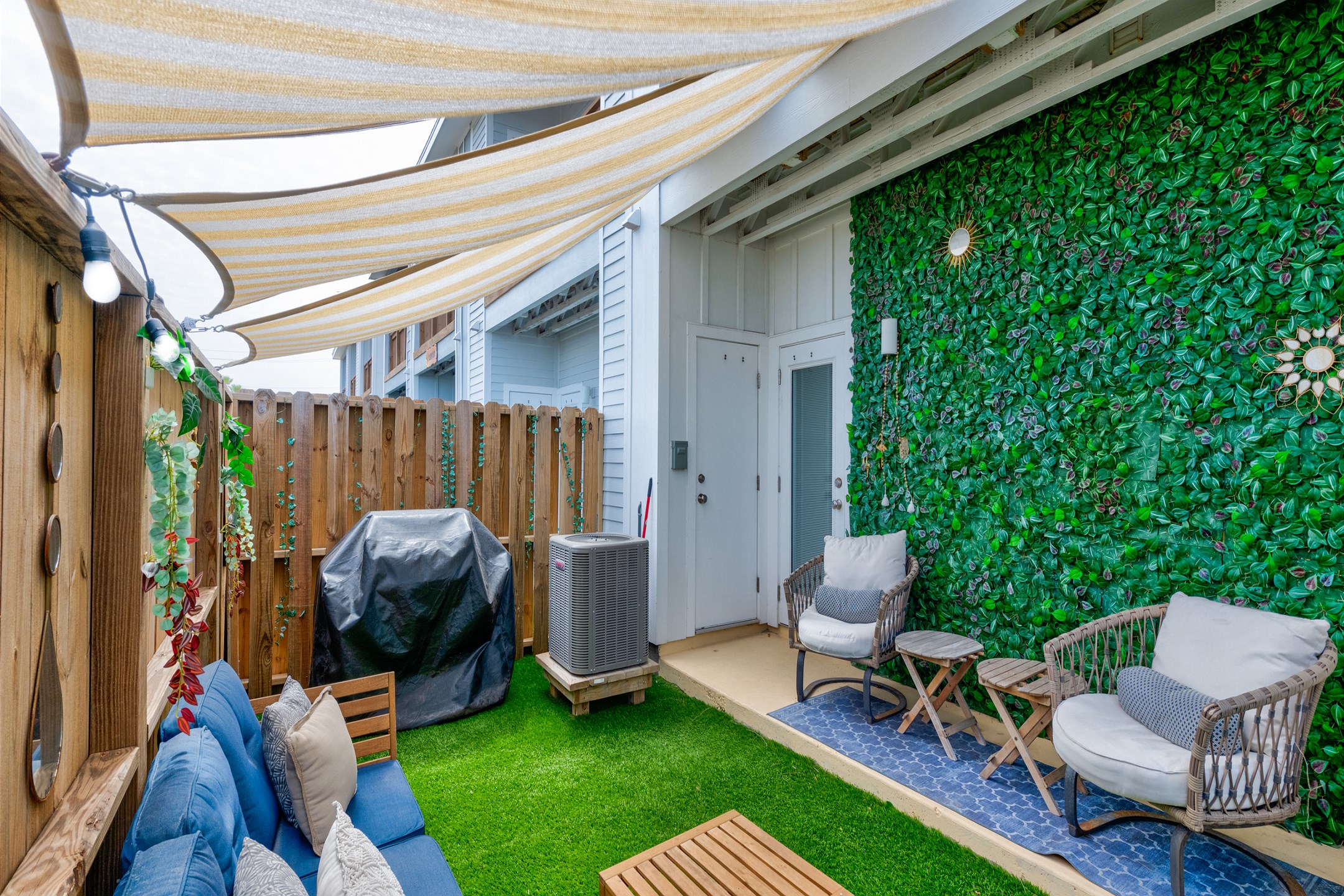 Chill & Unwind in Your Fun, Tropical Patio Oasis