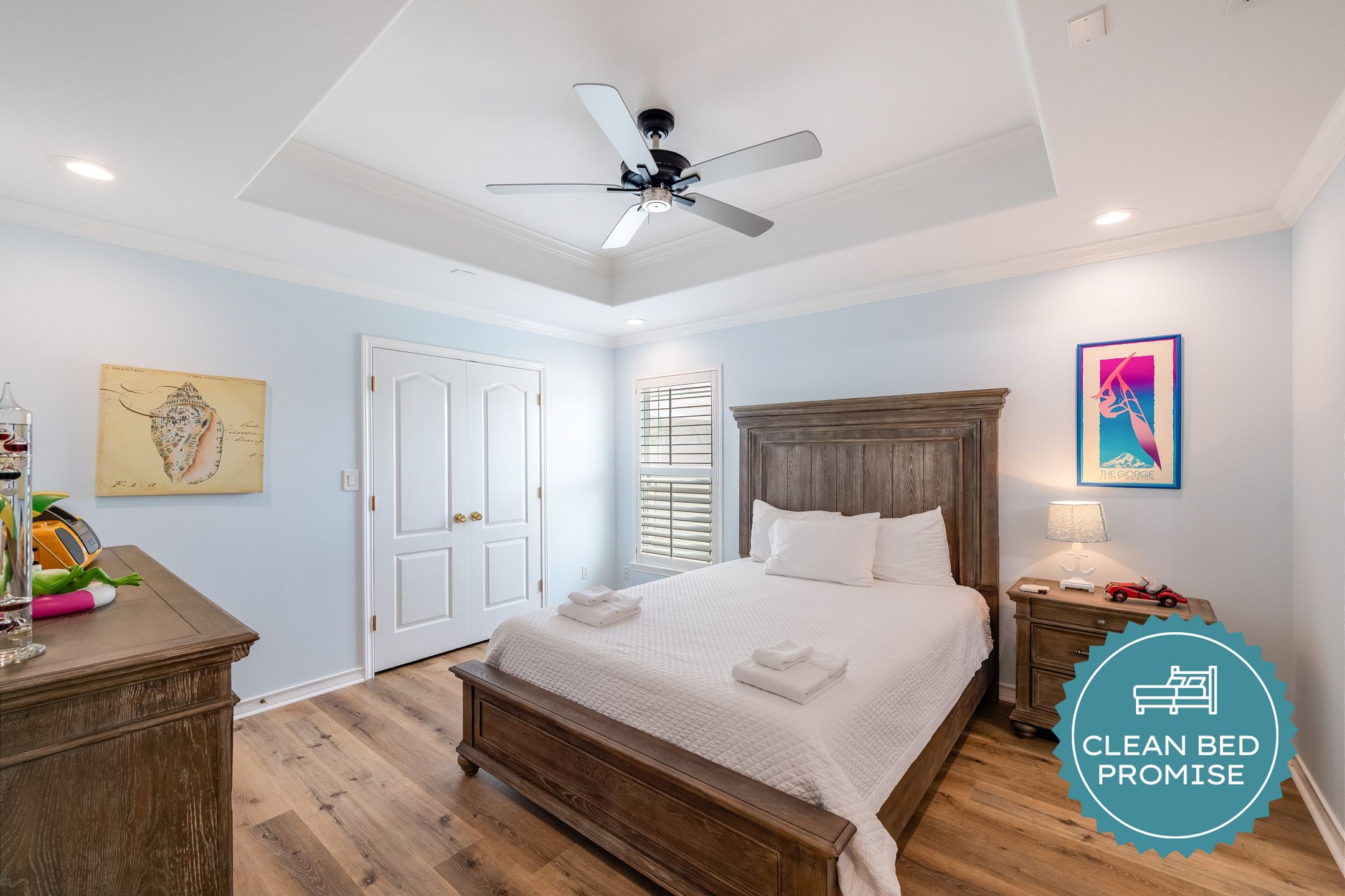 Sleep better at Padre Escapes with our exclusive Clean Bed Promise; providing fresh linens, comforters, and towels washed at high temperatures exceeding CDC recommendations, setting us apart for a truly restful vacation