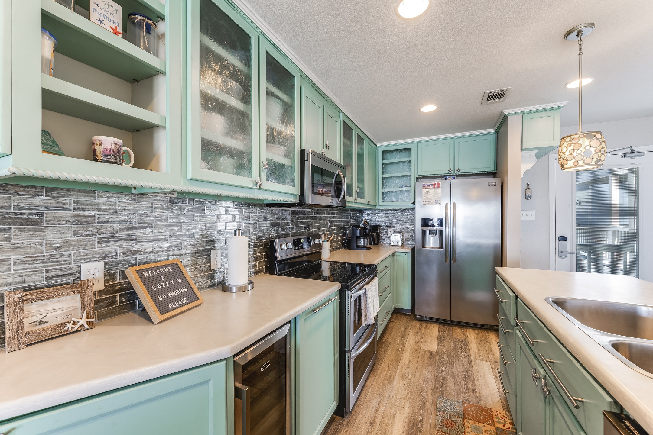 Chill your rosé and prep your seafood — this kitchen’s got everything but the ocean breeze (that’s just outside)