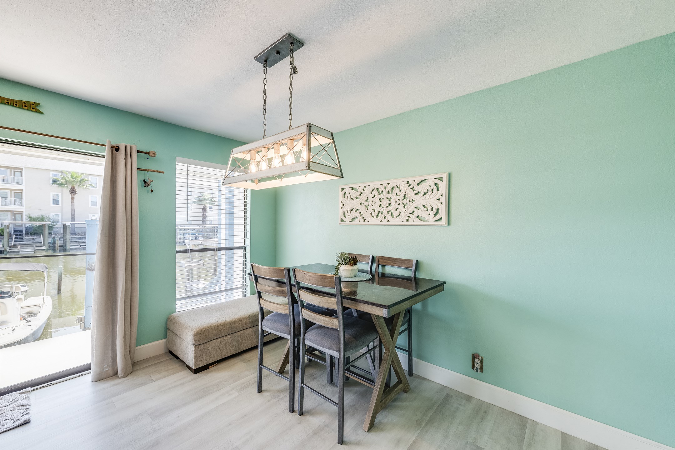 Dinner and a view? Dining table with seating for 4 with two seats at the breakfast bar