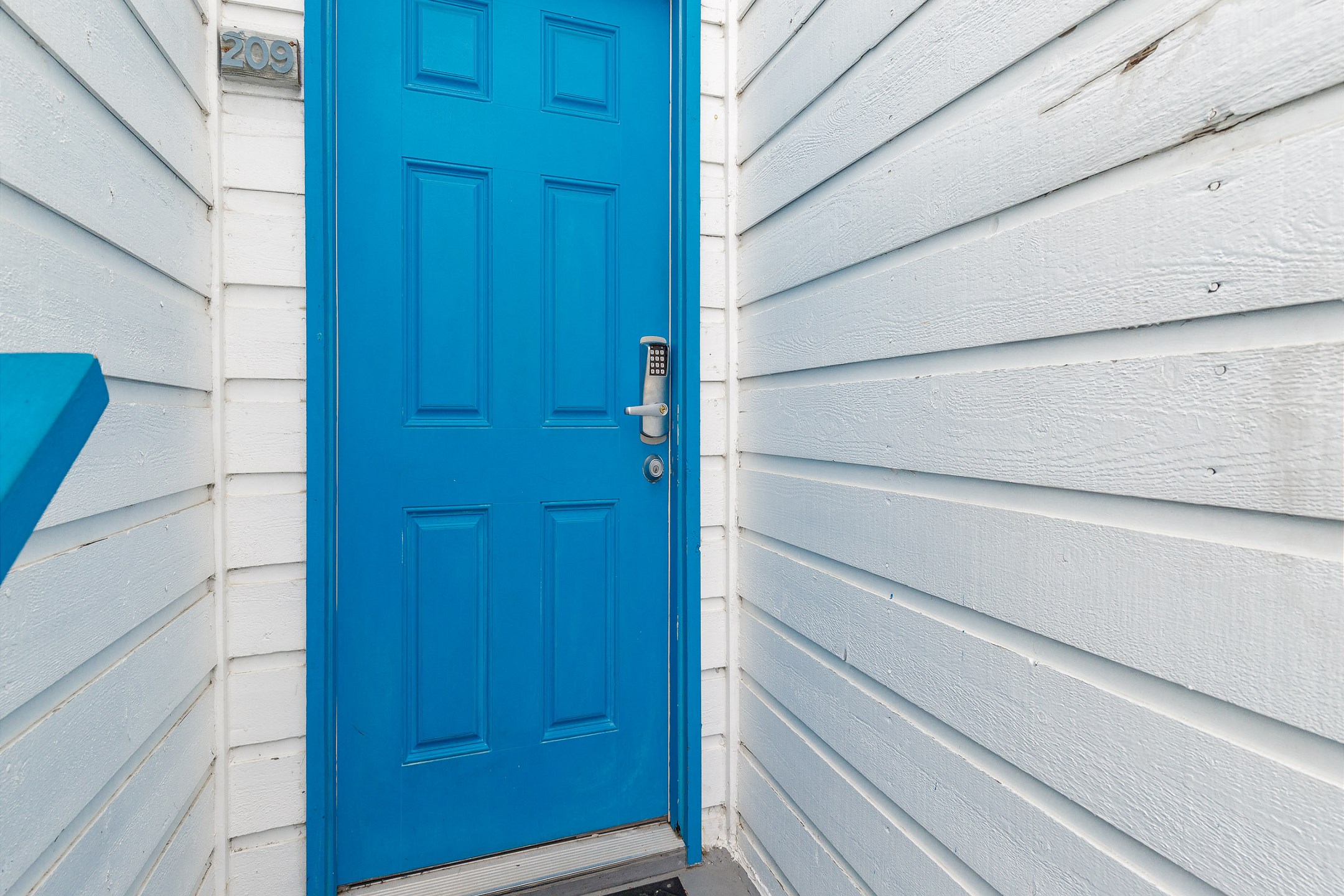 Welcome to Great Waterfront Escape, Condo 209 at Spinnaker - located on the second floor 