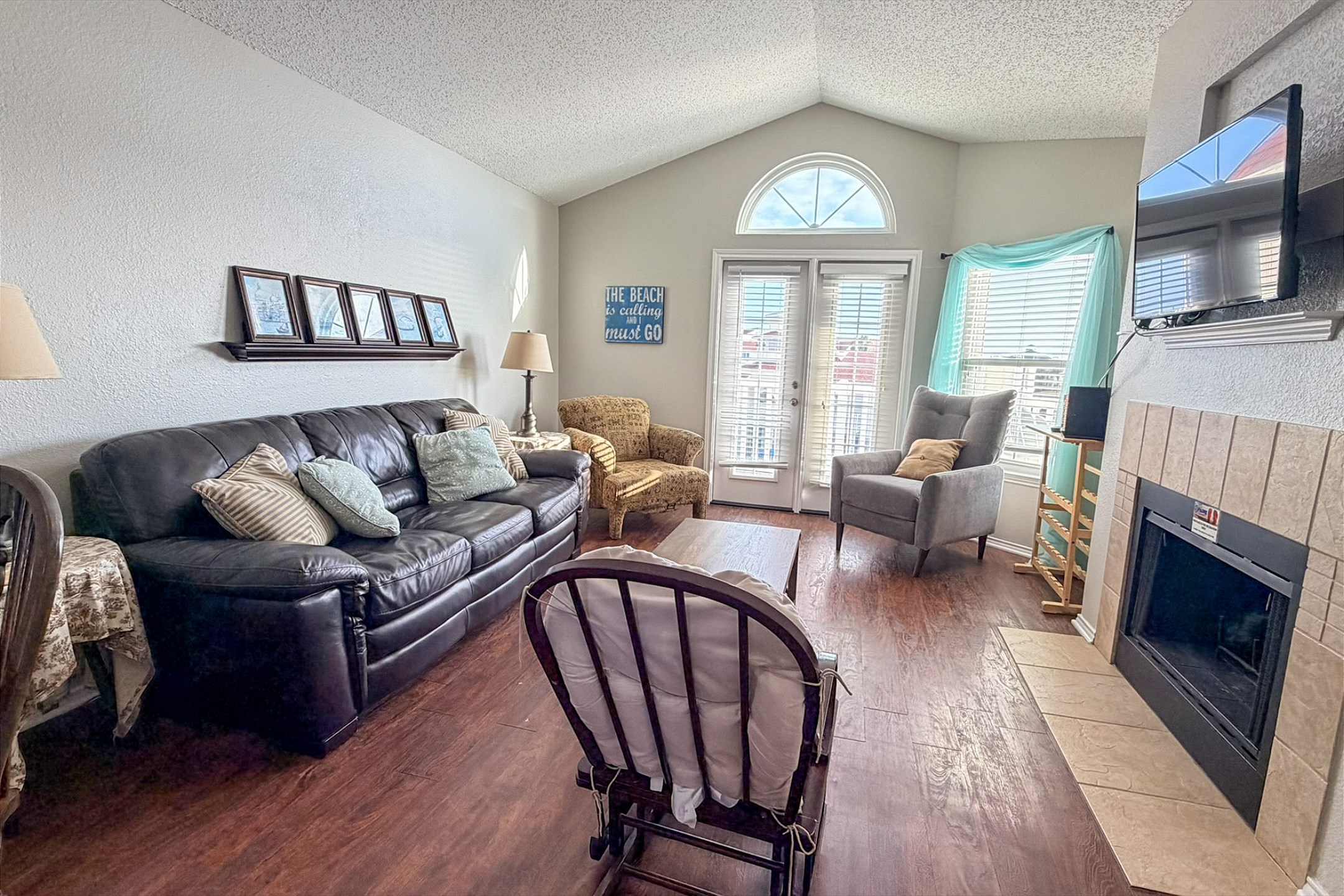 Beach View Retreat CBC343K 2