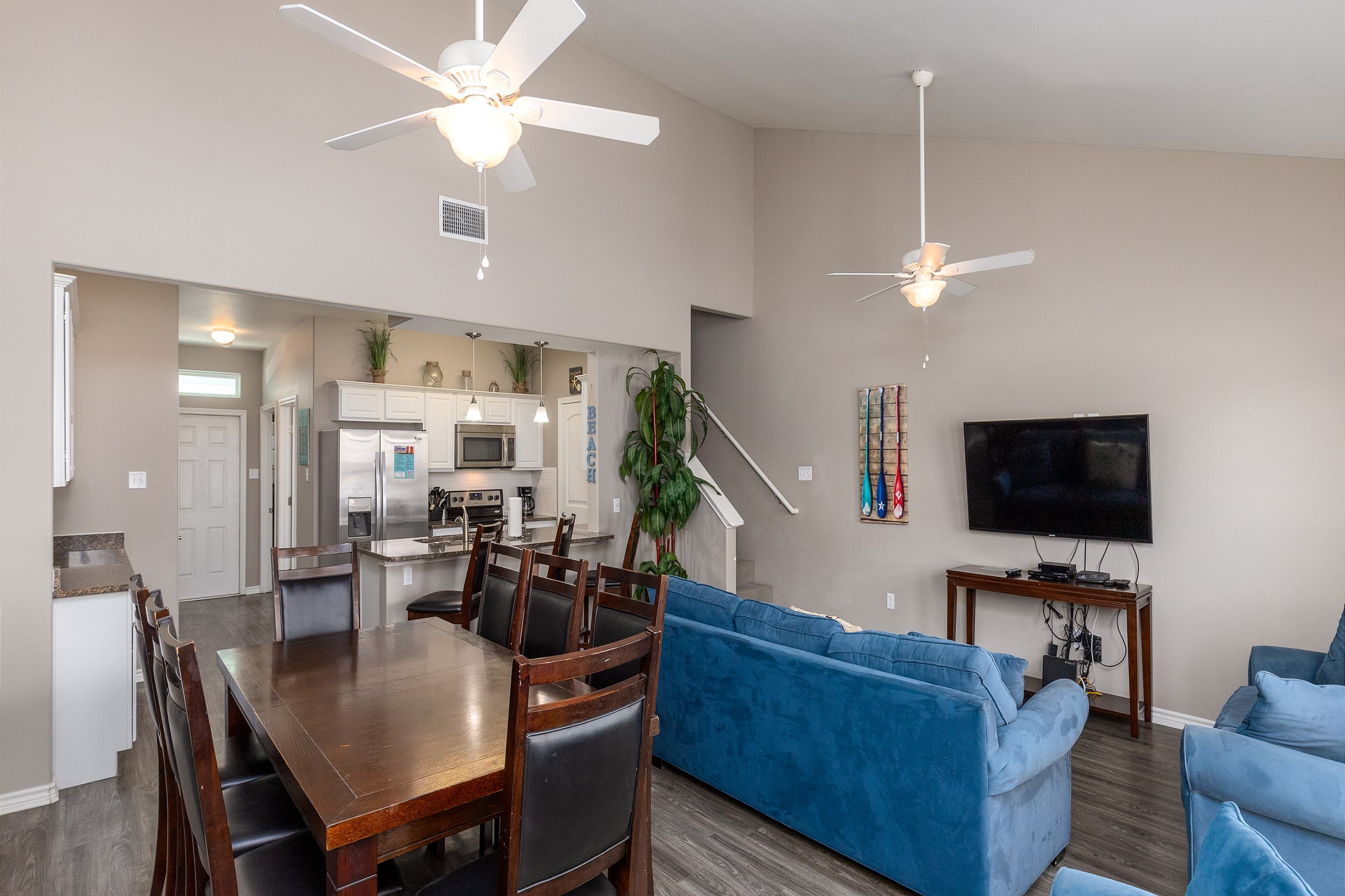 Large dining table perfect for gatherings