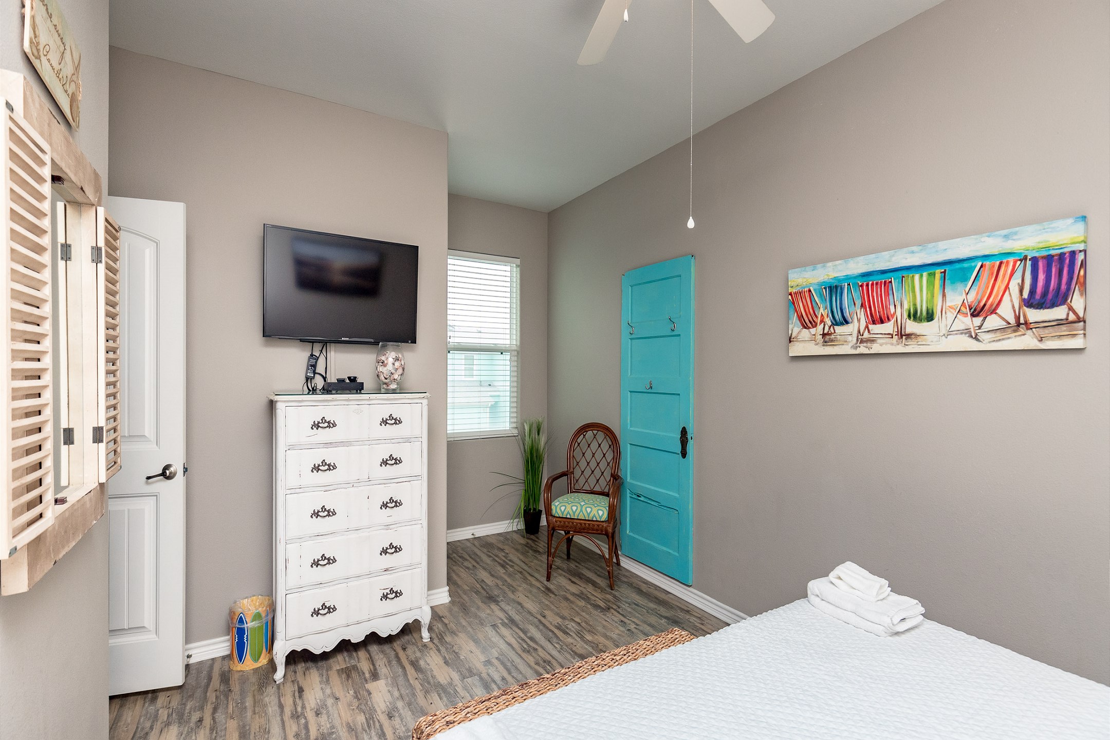 Second bedroom on the second floor with king size bed and flat screen TV