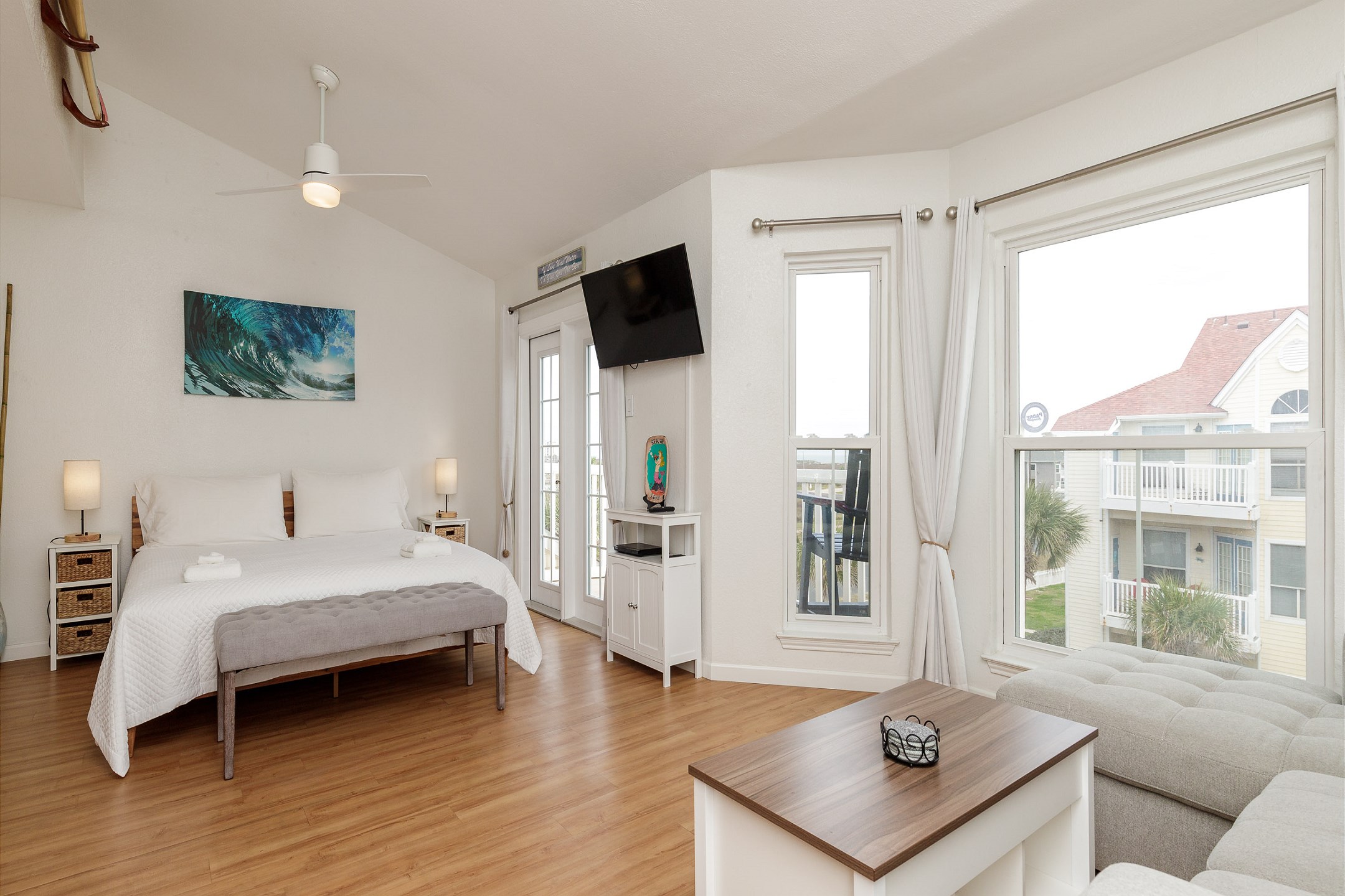 Bright and open studio condo with a smart TV to enjoy from any spot