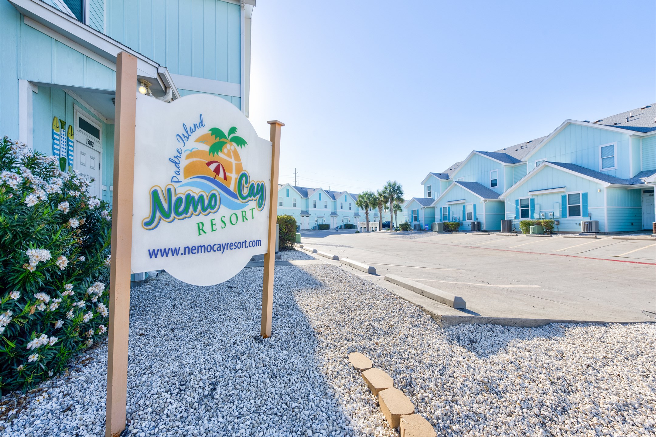 Welcome to Nemo Cay Resort