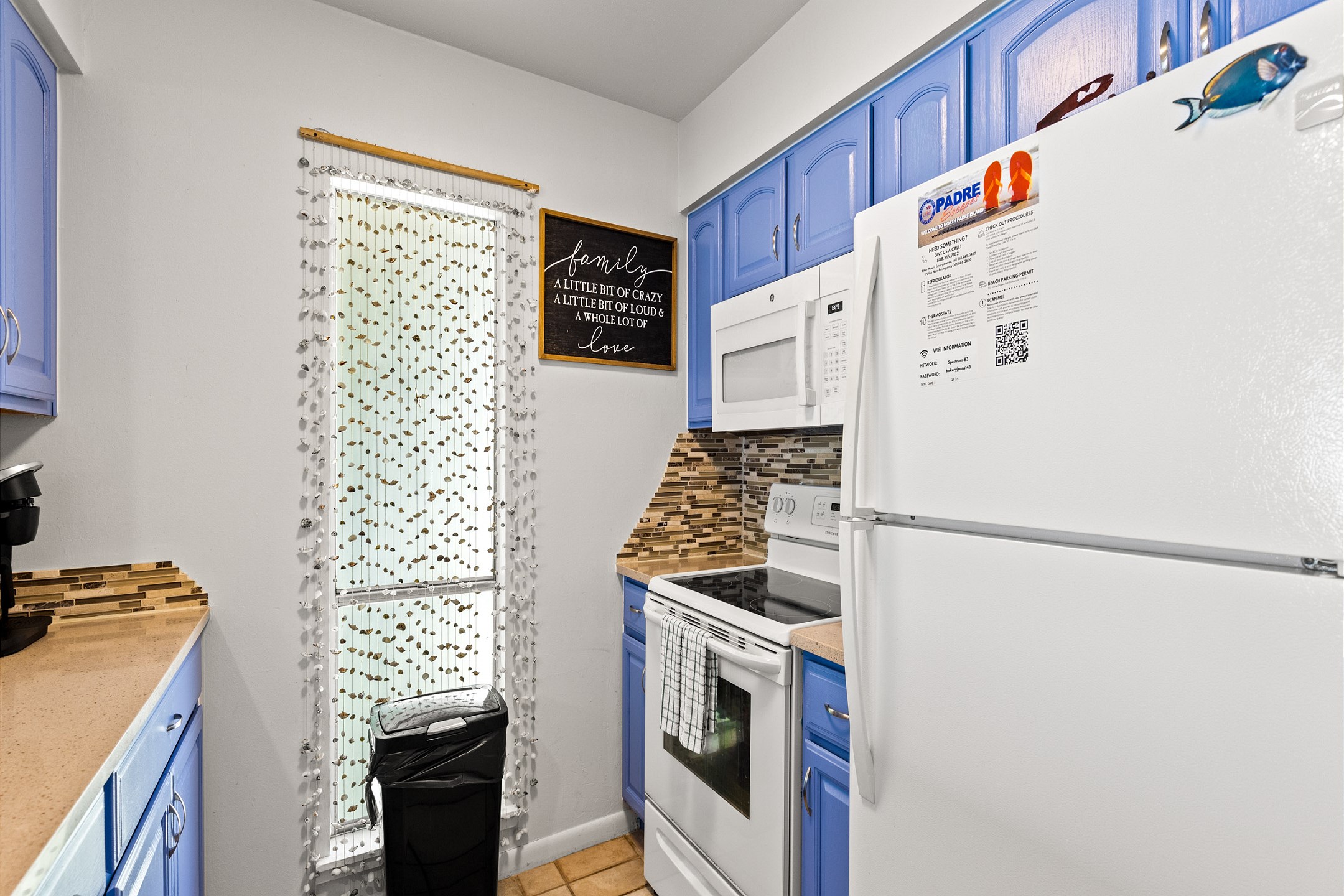 Fully equipped kitchen with full size appliances and plenty of storage space