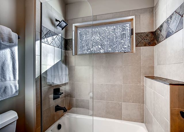 Jack & Jill bathroom shower and tub