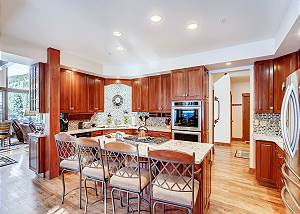 Gourmet Kitchen