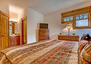 Red Mountain King Suite