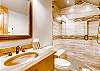 Prospector Queen Ensuite